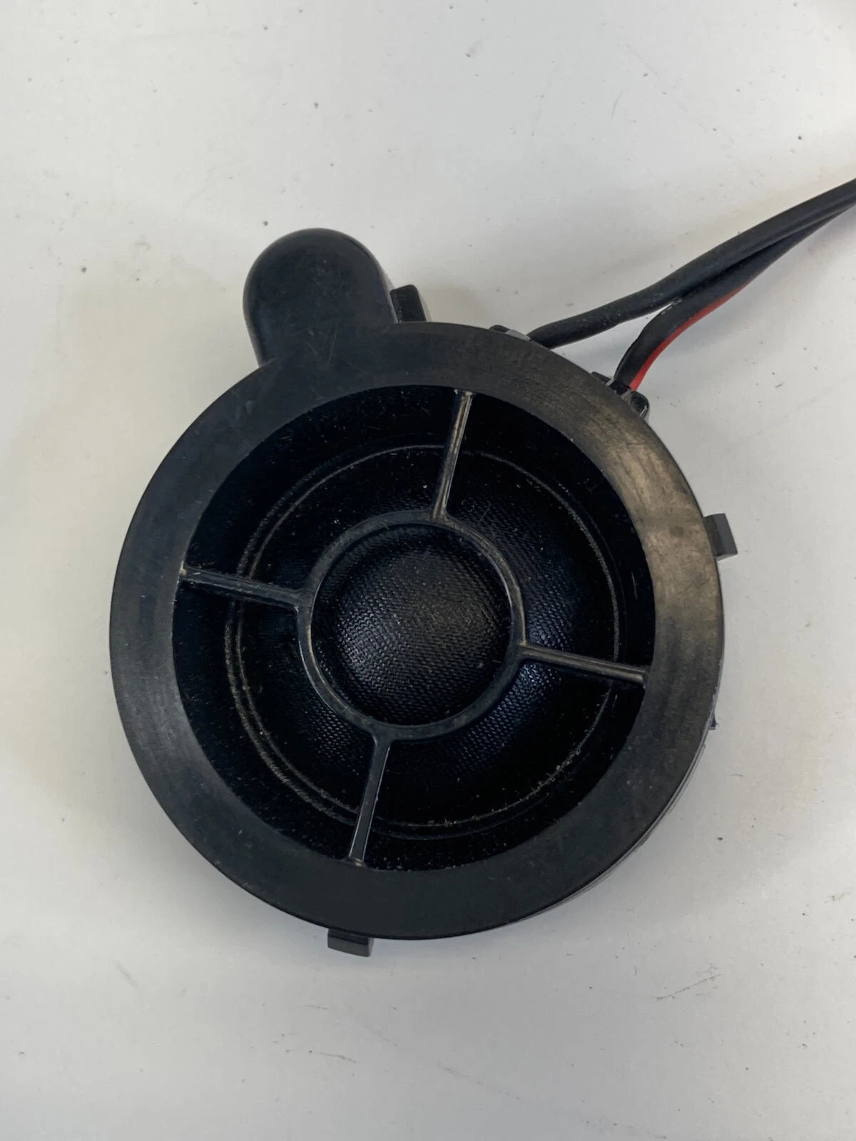2013-2015 CHEVROLET MALIBU LEFT SIDE A-PILLAR TWEETER SPEAKER 25868166 OEM
