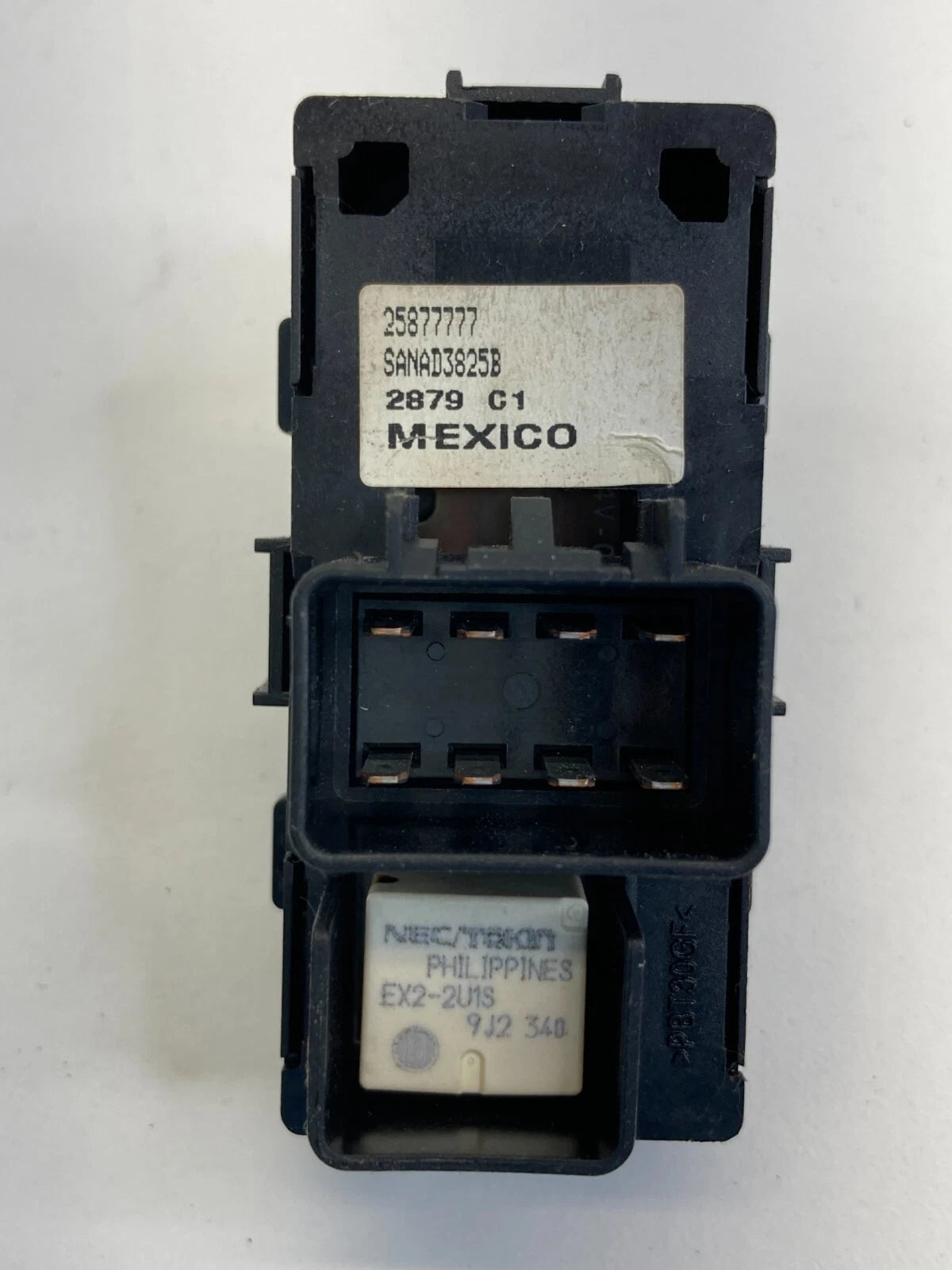 2009-2017 CHEVROLET TRAVERSE REAR LEFT SIDE DOOR WINDOW CONTROL SWITCH 25877777