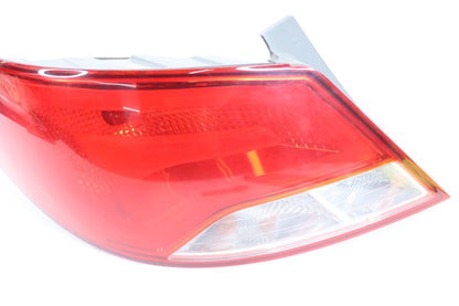 2015-2017 HYUNDAI ACCENT SEDAN LEFT DRIVER SIDE TAIL LIGHT TAILLIGHT OEM FACTORY