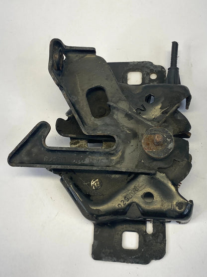 2008-2012 FORD ESCAPE 2008-2011 MERCURY MARINER HOOD LATCH LOCK CATCH OEM