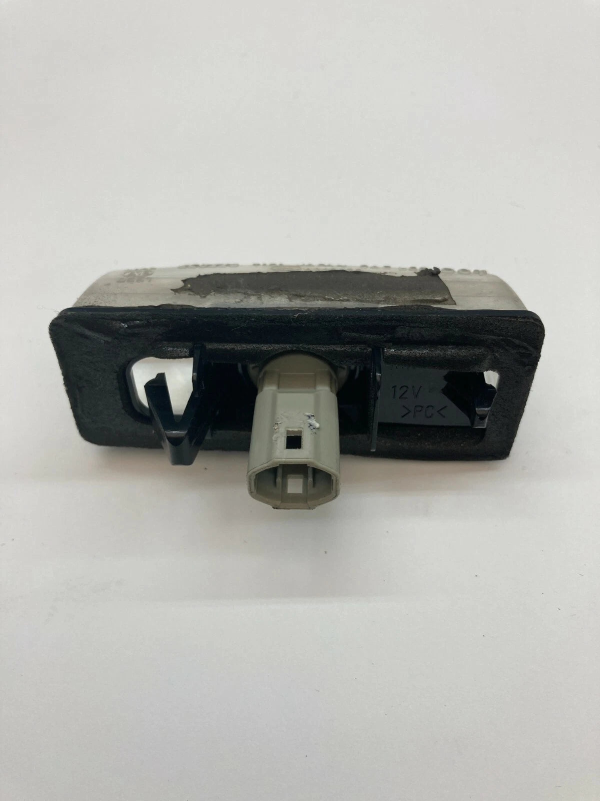2005 2006 2007 SCION TC REAR LICENSE PLATE LIGHT LAMP ASSEMBLY E130551 OEM