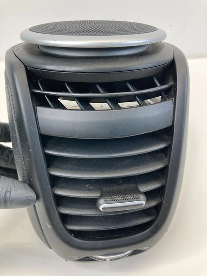 14-18 KIA SOUL FRONT LEFT SIDE A/C HEATER AIR VENT GRILLE W/ SPEAKER 97480-B2000