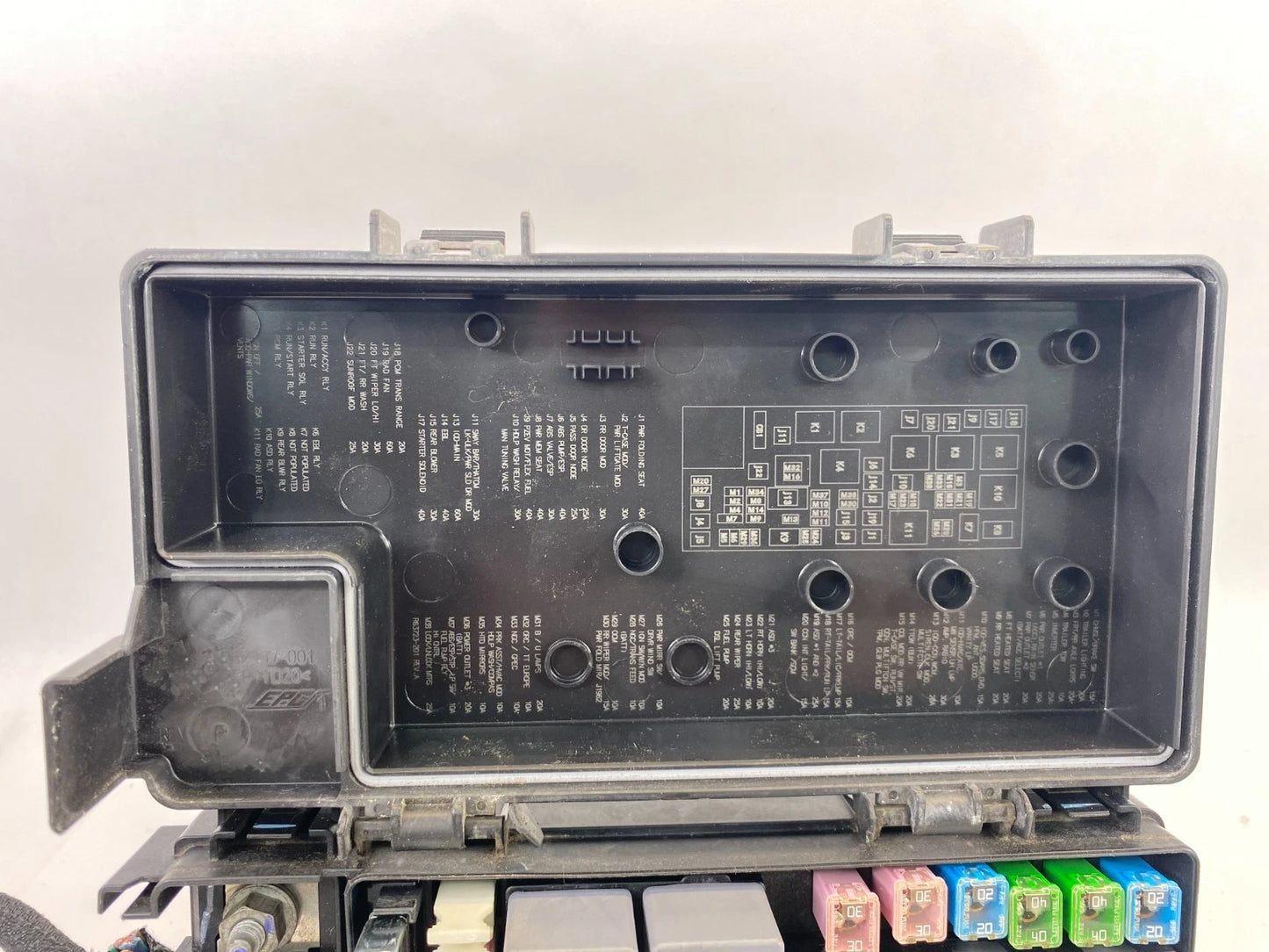2010 DODGE JOURNEY 3.5L V6 TIPM TOTALLY INTEGRATED FUSE RELAY BOX OEM 04692305AF