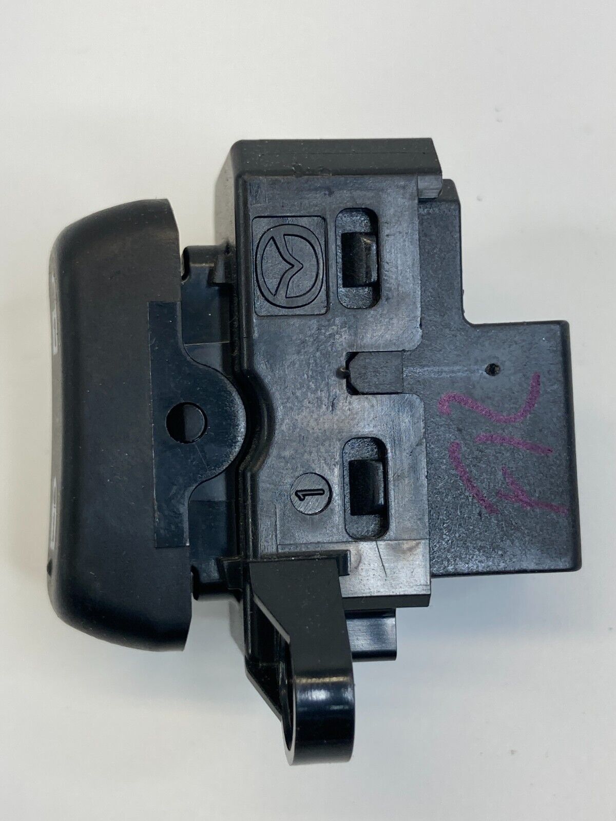 2007-2015 Mazda CX-9 2007-2012 CX-7 Front Right Passenger Lock Switch Button