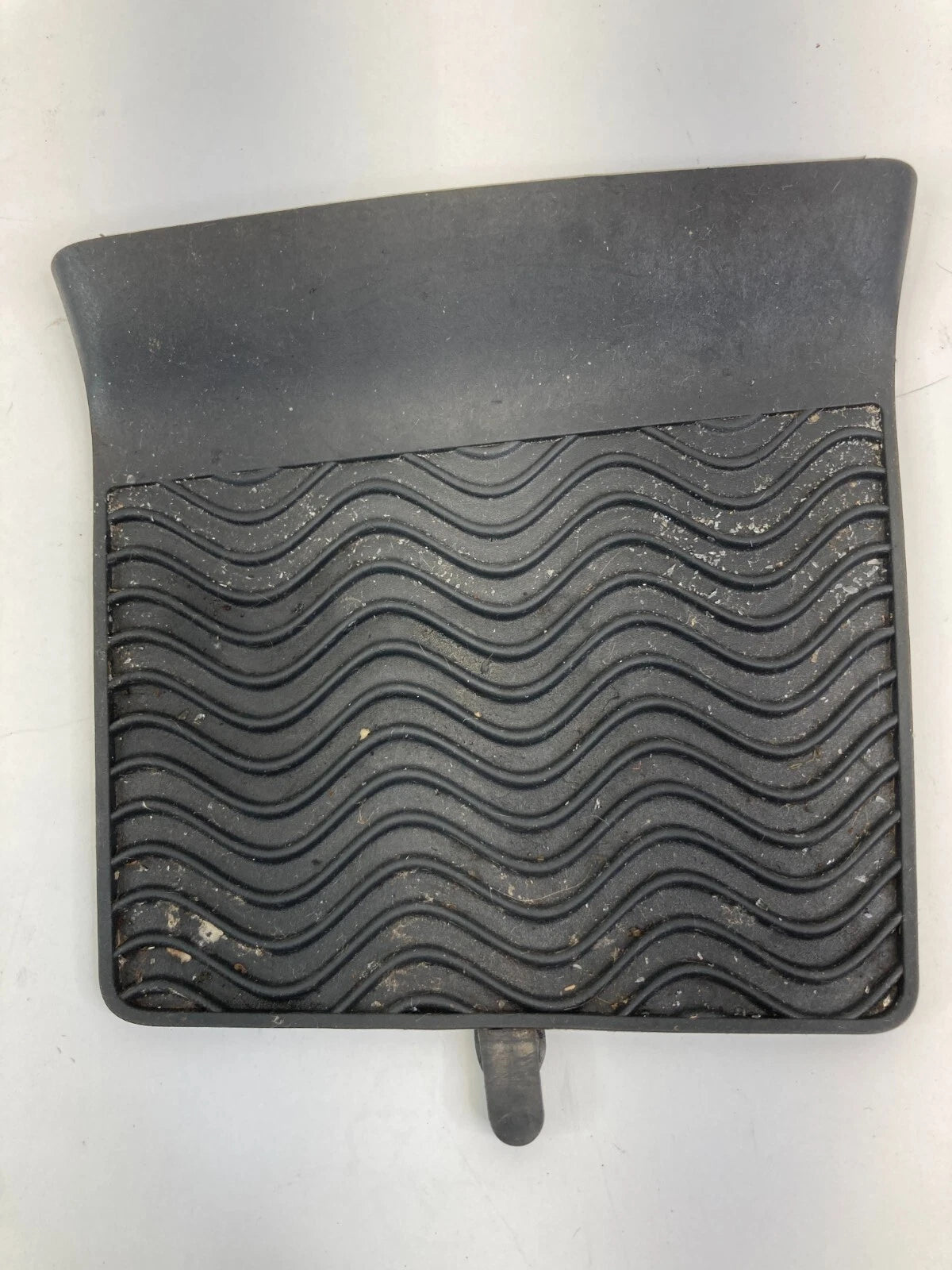 2003-2011 SAAB 9-3 SEDAN DASH CONSOLE ASH TRAY MAT RUBBER INSERT LINER 12802541