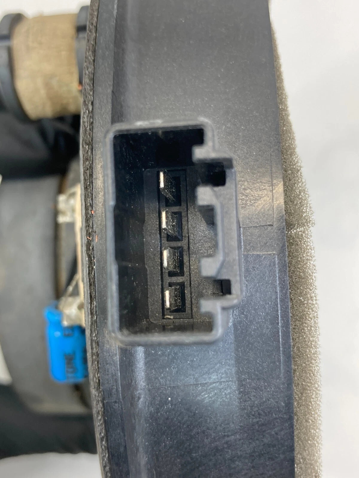 2012-2018 FORD FOCUS REAR LEFT DOOR SOUND SYSTEM SPEAKER ASSEMBLY 6M2T-18808-FC
