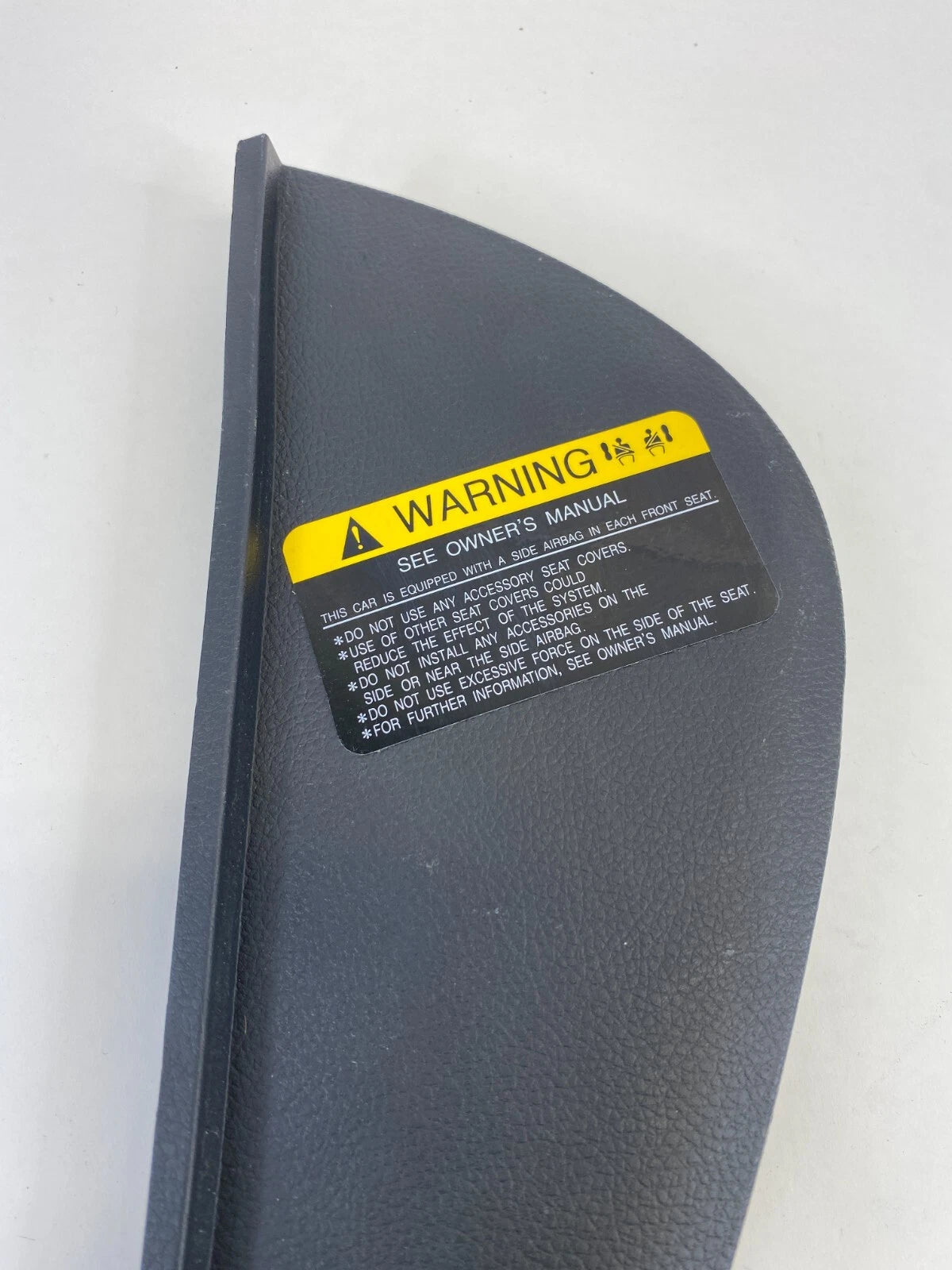 2014-2016 KIA FORTE SEDAN FRONT LEFT SIDE DASH END CAP COVER 84765-2B700 OEM