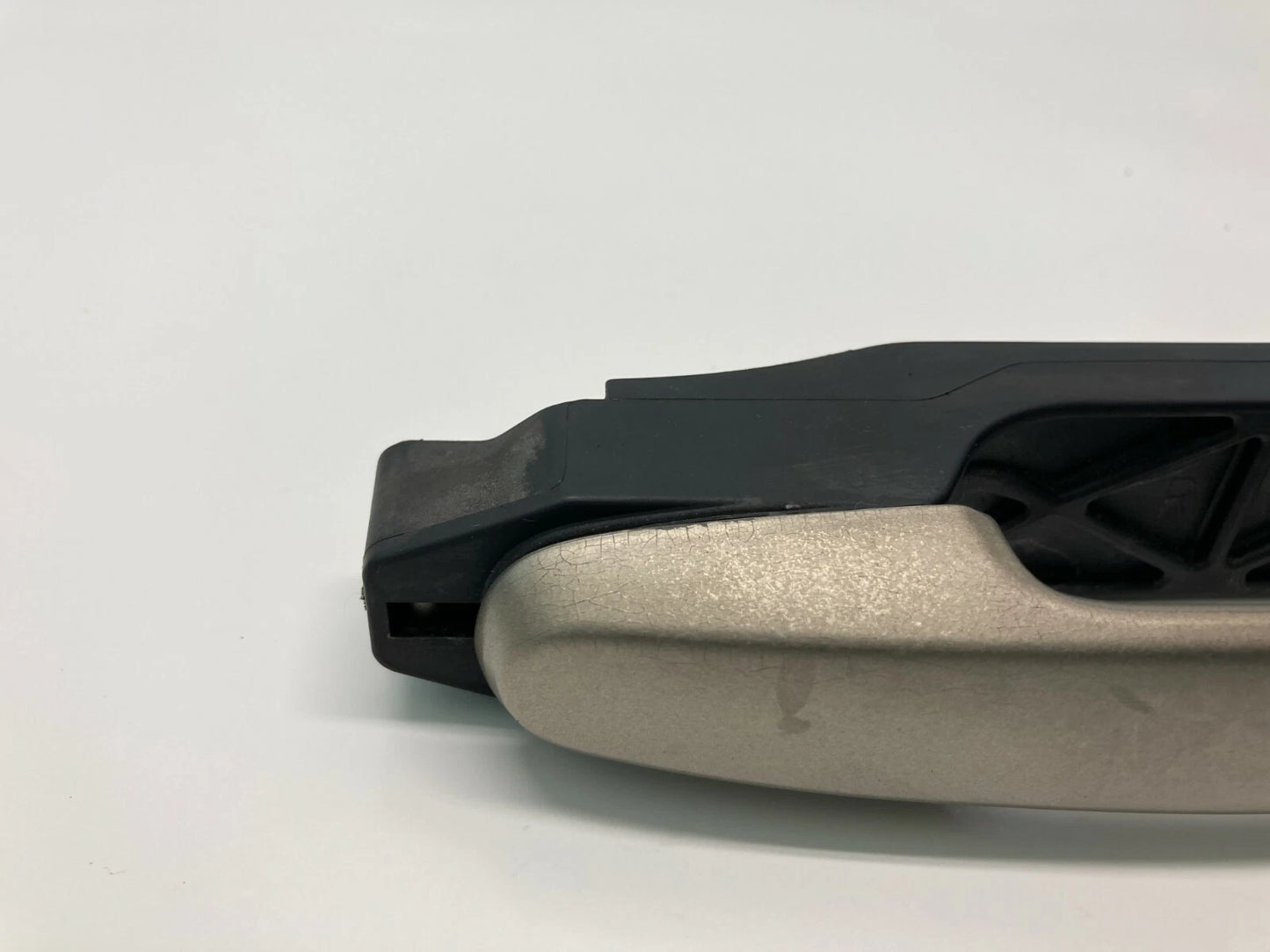 2004-2009 TOYOTA PRIUS REAR RIGHT SIDE OUTER OUTSIDE DOOR HANDLE ASSEMBLY OEM