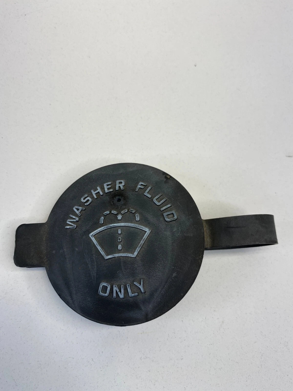 2005-2007 FORD FREESTYLE WINDSHIELD WIPER WASHER FLUID RESERVOIR CAP COVER OEM