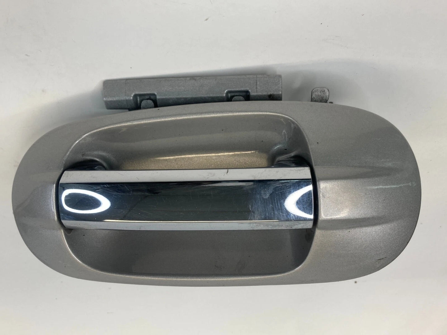 2003 2004 LINCOLN NAVIGATOR REAR LEFT SIDE EXTERIOR DOOR HANDLE 2L14-7826601 OEM