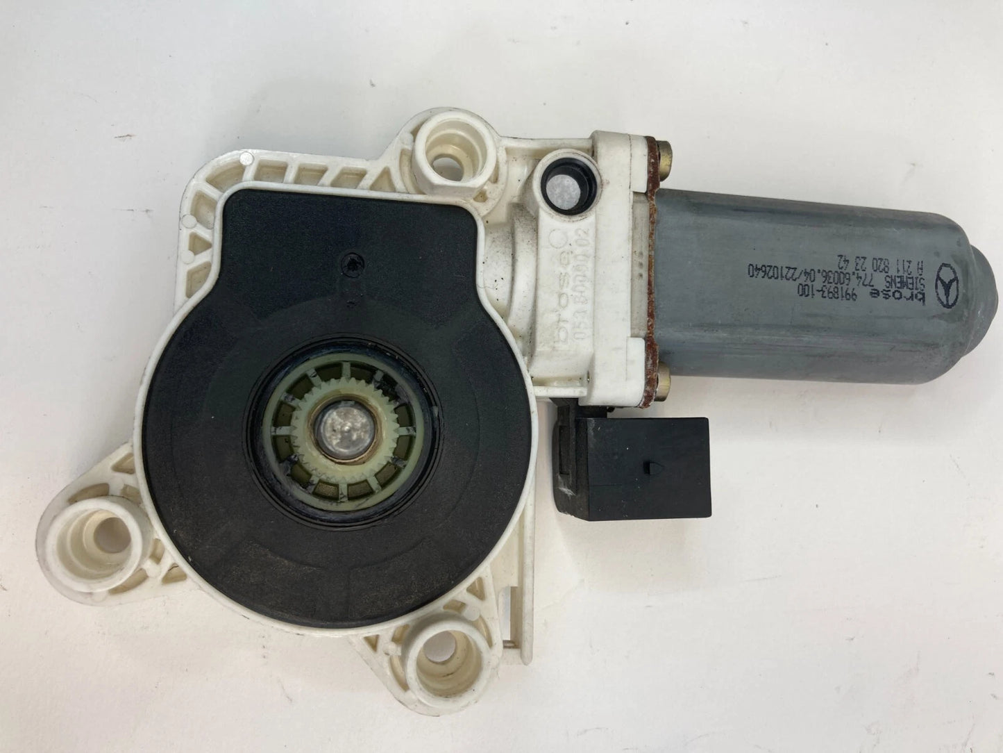 2003-2009 MERCEDES-BENZ E320 REAR LEFT DOOR POWER WINDOW MOTOR A2118202342 OEM