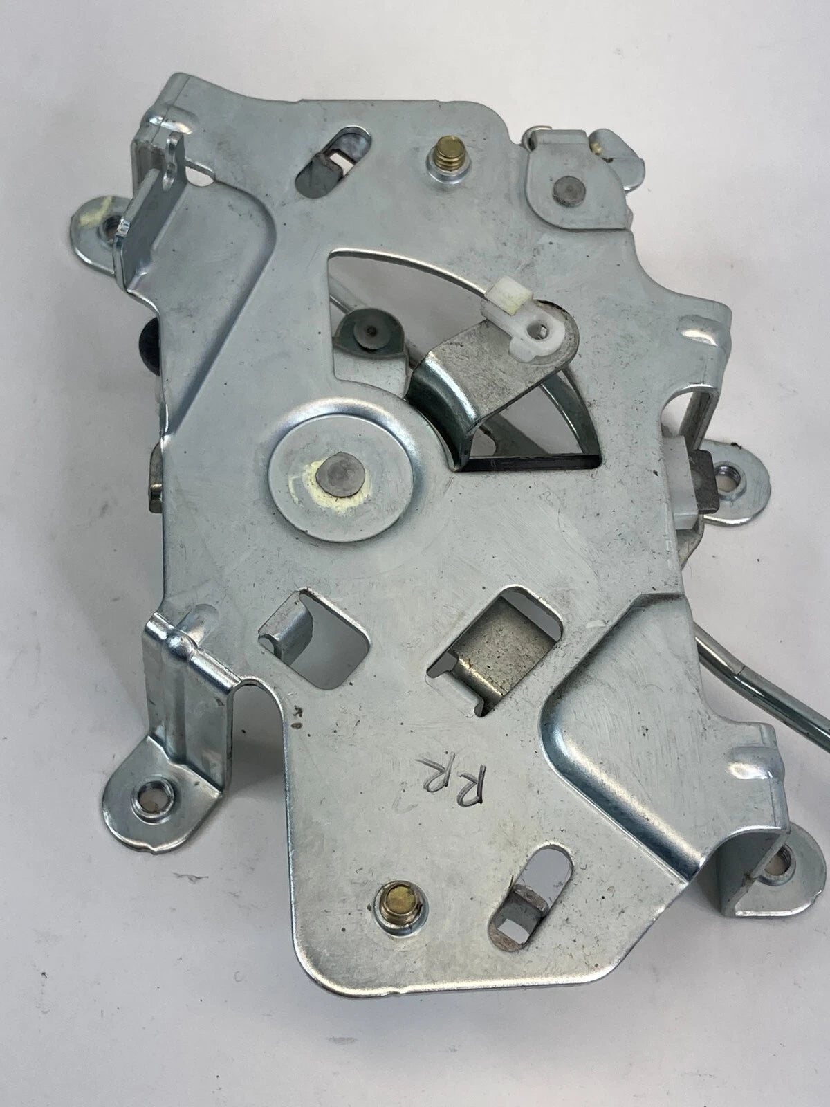 2003 2004 2005 2006 HONDA ELEMENT REAR RIGHT BACK SIDE DOOR LOCK ACTUATOR OEM