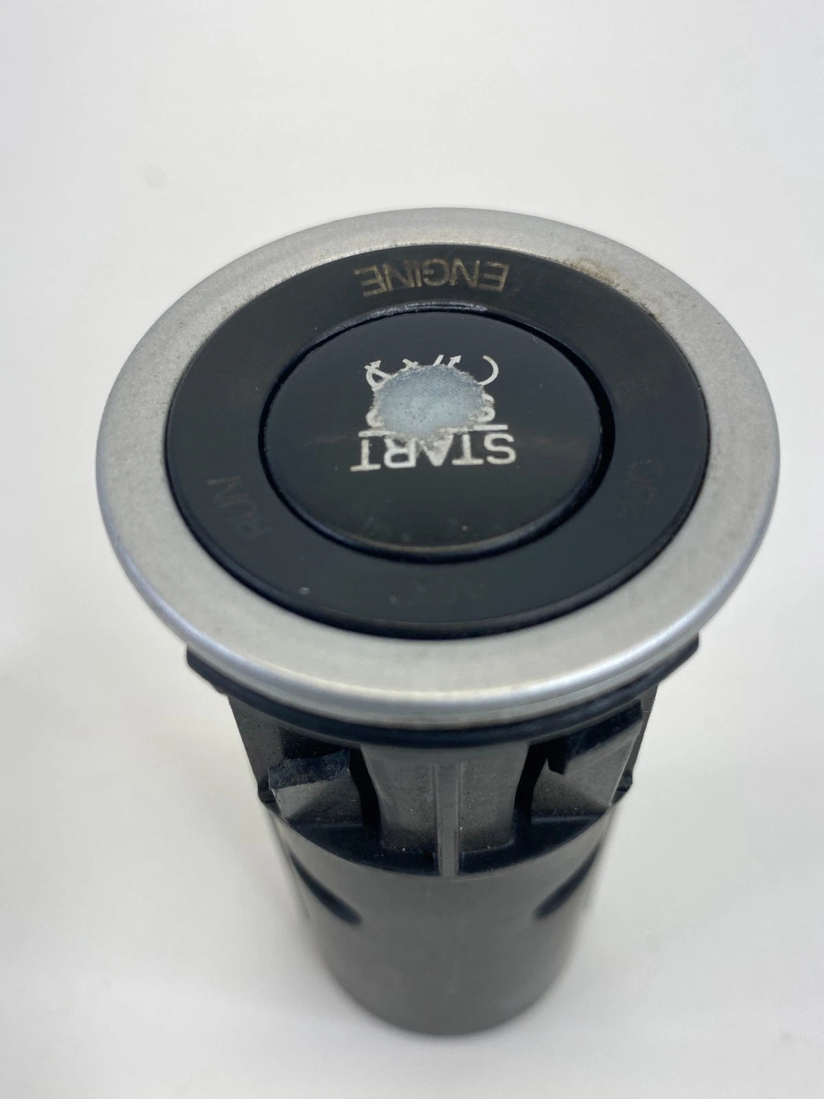 2015-2017 Chrysler 200 Ignition Power Start Control Button Switch 68185801AA OEM