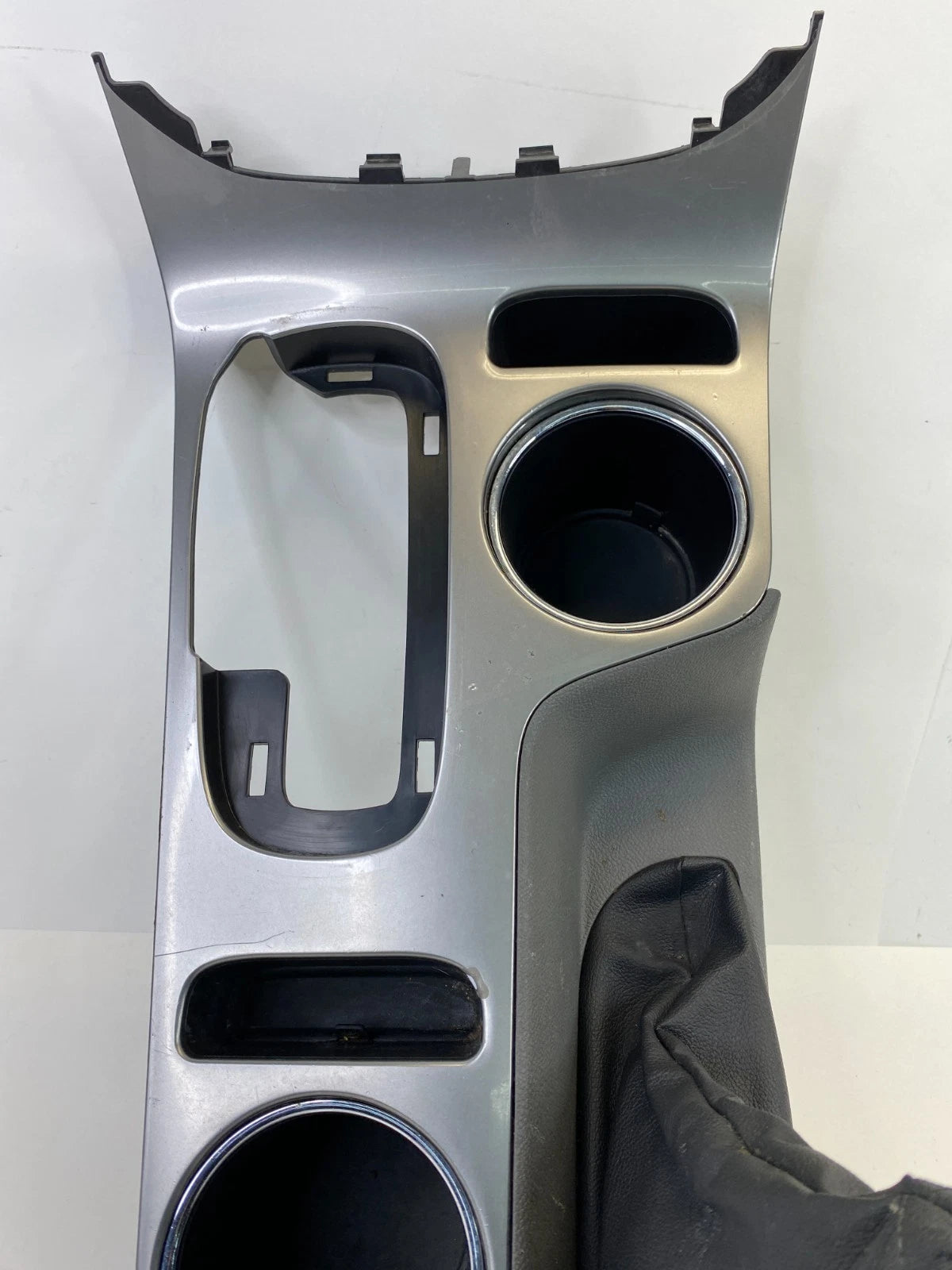 2014-2016 CHEVROLET MALIBU CENTER CONSOLE SHIFTER BEZEL TRIM CUP HOLDER OEM