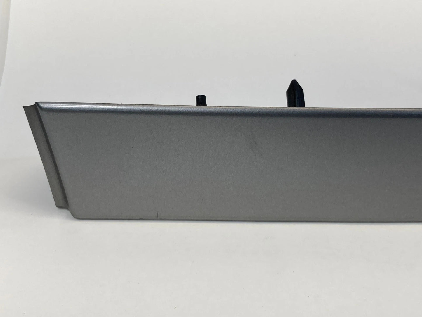 2003 2004 SAAB 9-3 CONVERTIBLE TRUNK LID HANDLE LICENSE PLATE MOLDING PANEL OEM