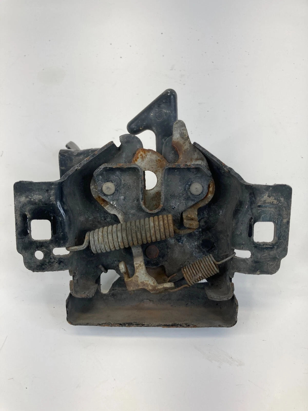 2006-2010 FORD EXPLORER HOOD LATCH LOCK ACTUATOR RELEASE OEM 6L2A-16700 D927