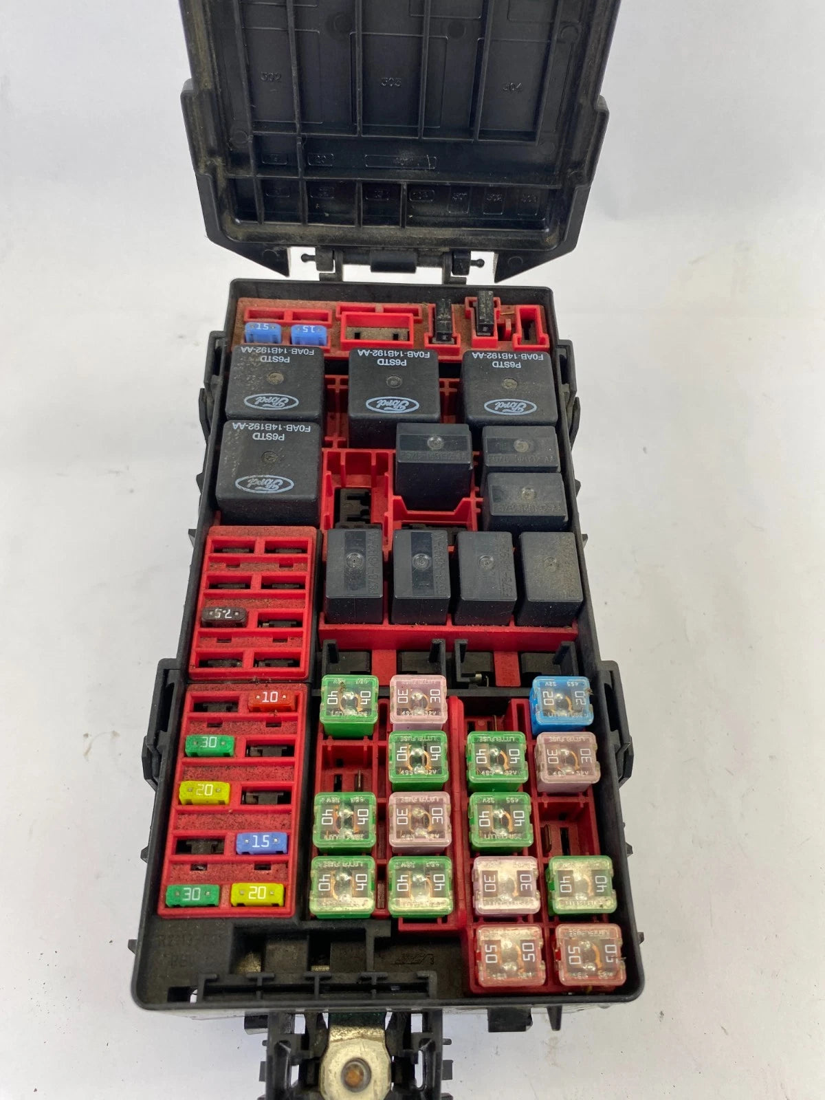 2004-2011 LINCOLN TOWN CAR 4.6L ENGINE FUSE RELAY BOX JUNCTION POWER MODULE OEM