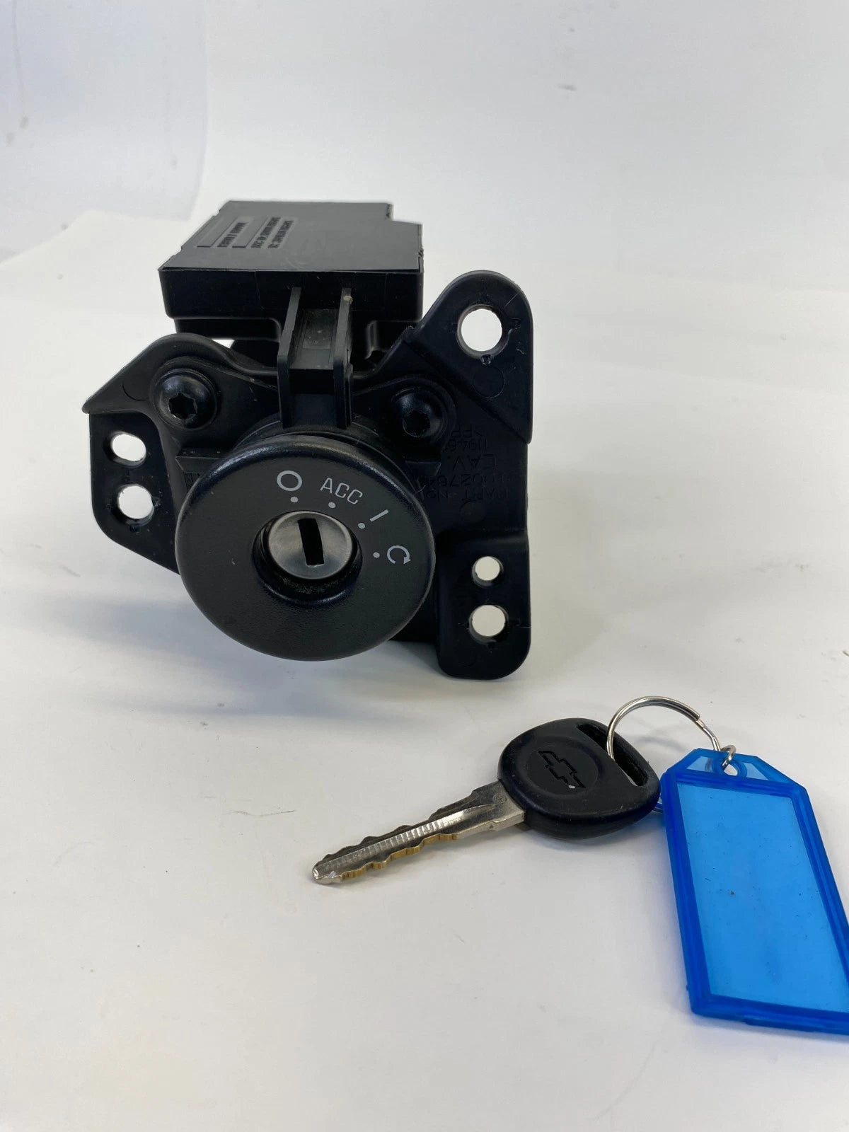 2004-2012 CHEVROLET MALIBU 2.4L L4 A/T IGNITION SWITCH LOCK CYLINDER WITH KEY