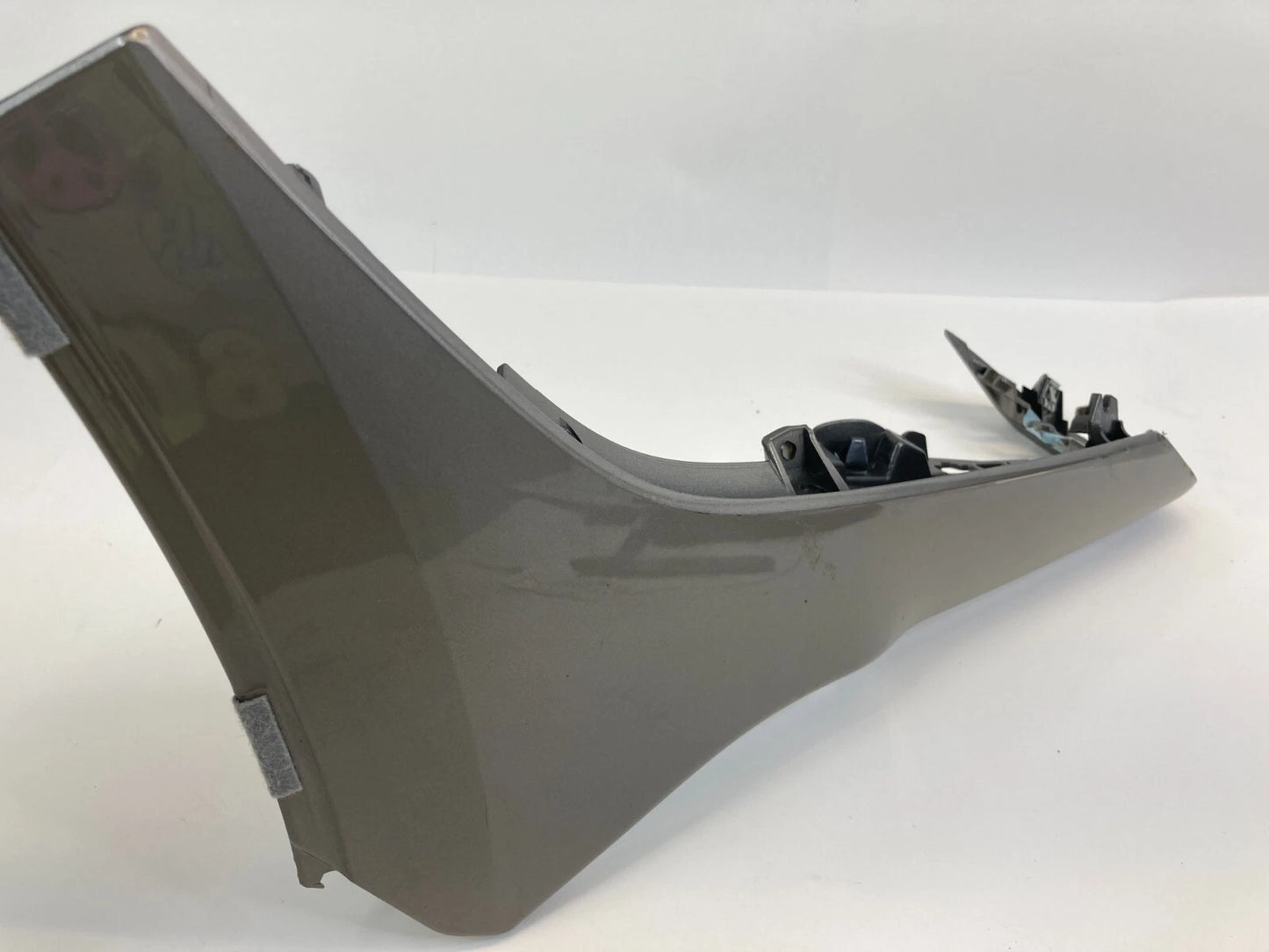 2012-2014 FORD FOCUS FRONT RIGHT CENTER CONSOLE MOLDING TRIM PANEL BM51A045H92AG