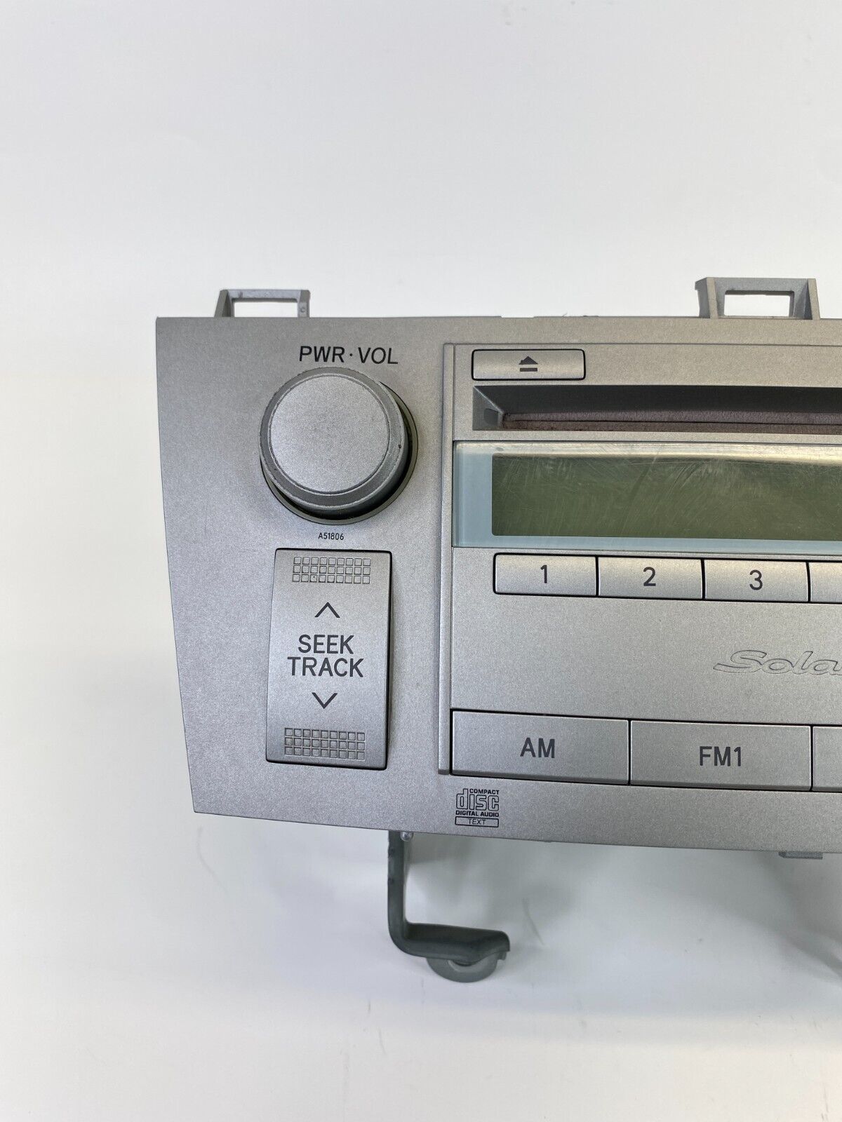 2004-2006 Toyota Solara Radio Receiver AM/FM CD Disc Player 86120-AA140 OEM