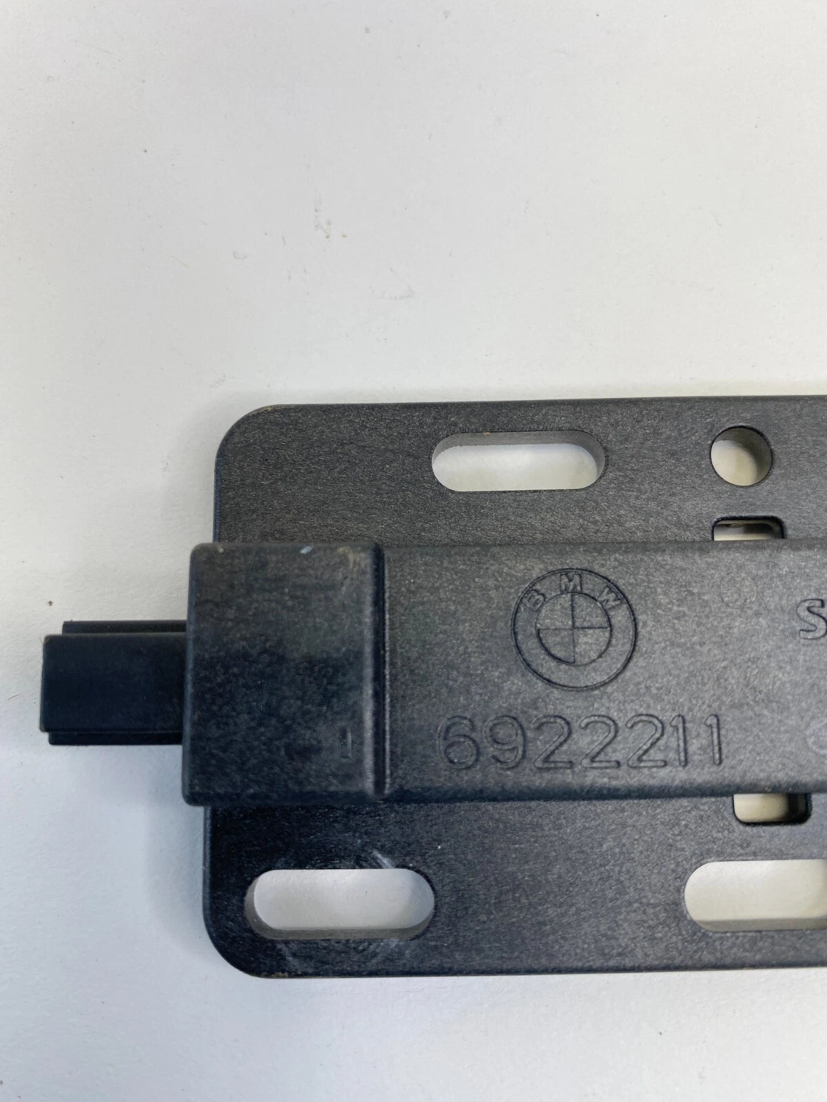 2006-2010 BMW 550I INNER CONFORT CONVENIENCE ACCES KEYLESS ANTENNA UNIT 6922211