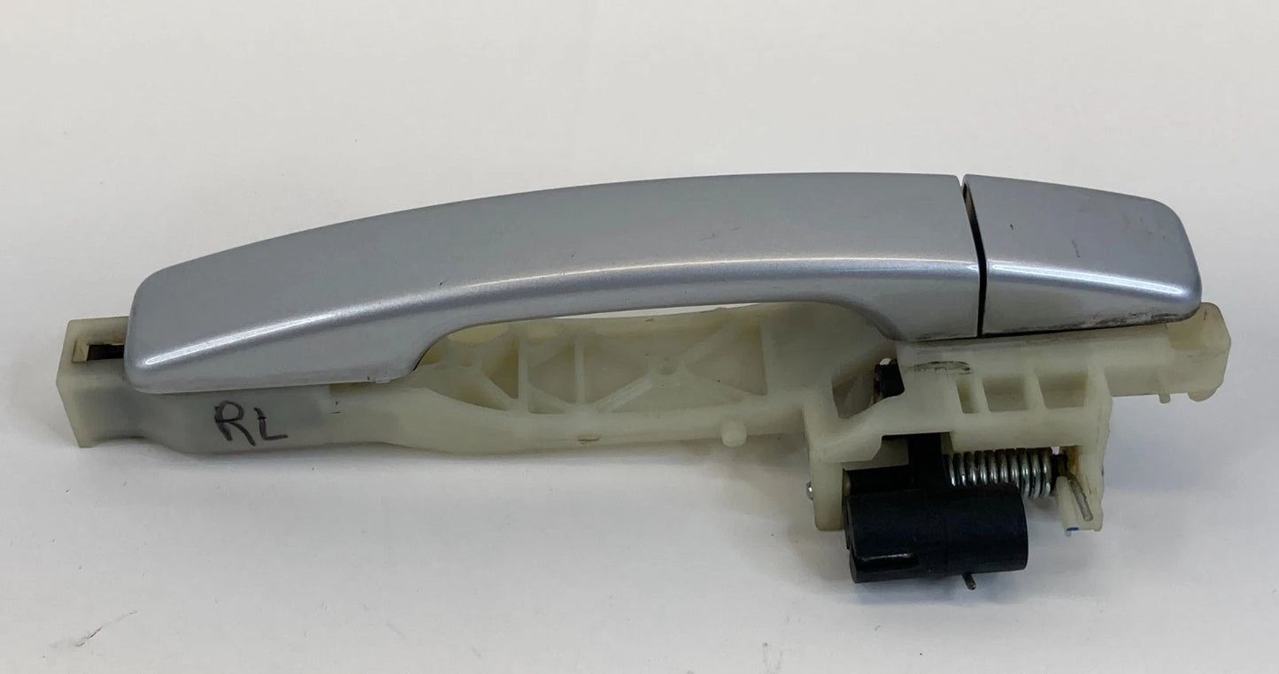 2014-2019 KIA SOUL WAGON REAR LEFT BACK EXTERIOR DOOR HANDLE ASSEMBLY OEM