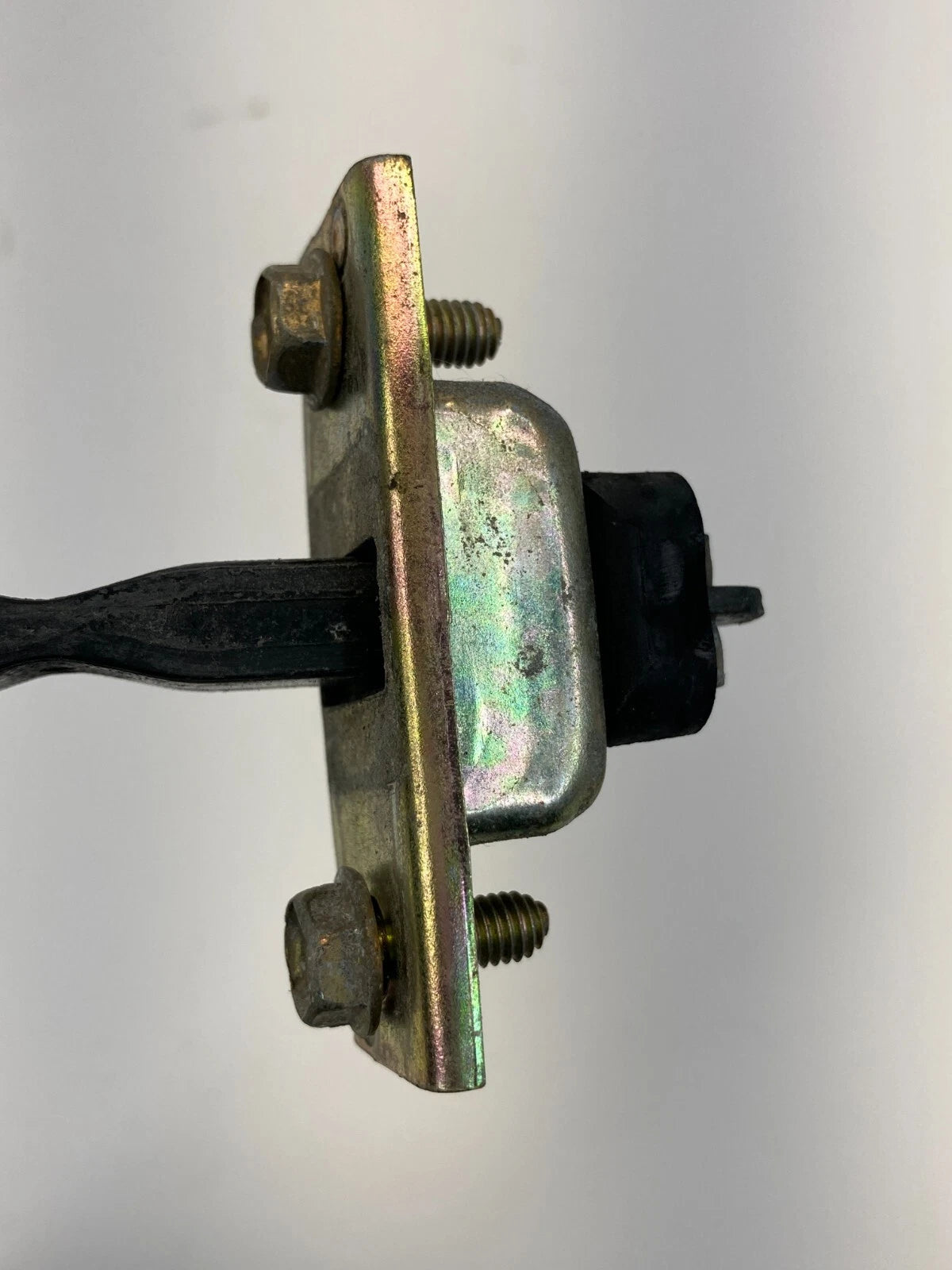 1998-2002 TOYOTA COROLLA FRONT RIGHT SIDE DOOR CHECK STOPPER HINGE LATCH OEM