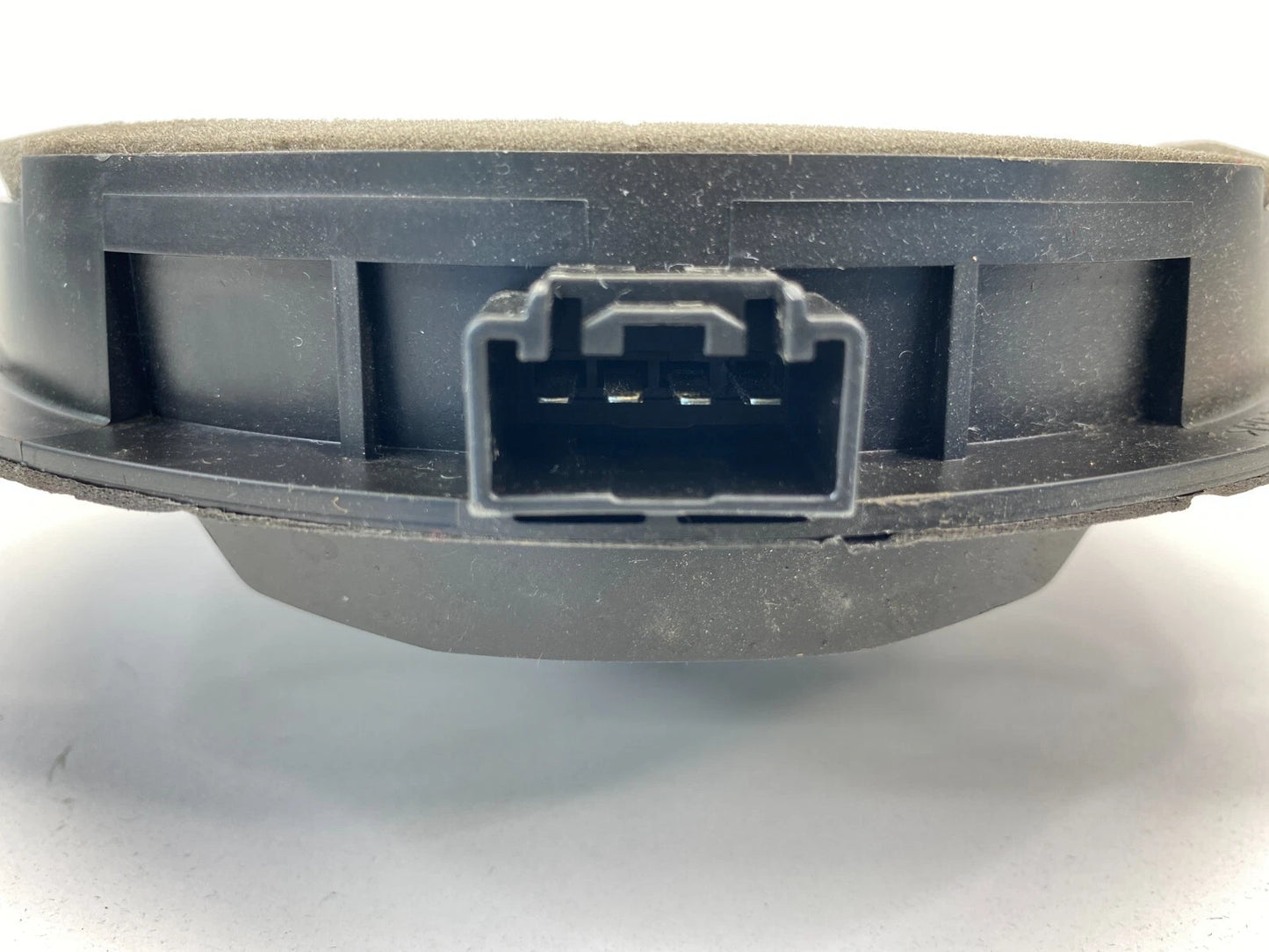 2015-2018 FORD FOCUS HATCHBACK REAR RIGHT DOOR PANEL SPEAKER ASSY 8A6T-18808-CC