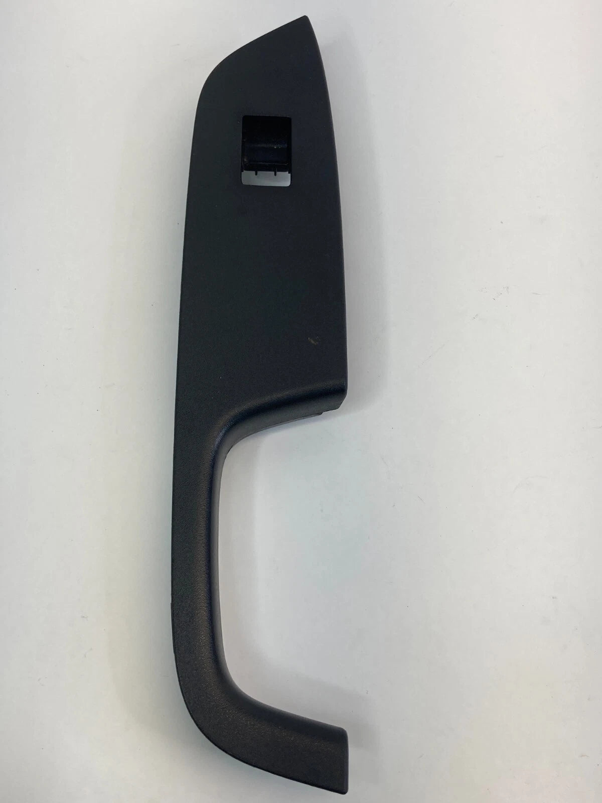 2010-2017 CHEVROLET EQUINOX FRONT RIGHT POWER WINDOW SWITCH BEZEL COVER 25946839