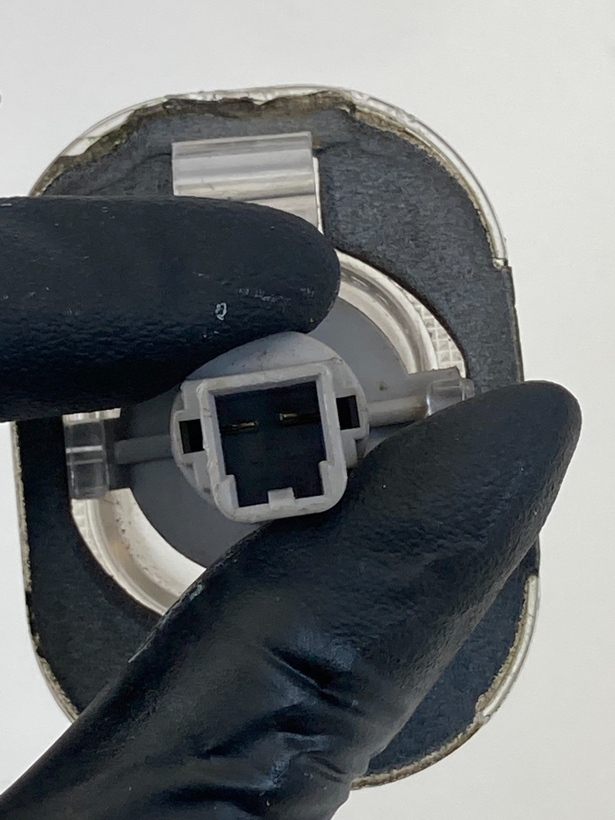 12-17 Hyundai Accent Rear Trunk Lid Left Or Right License Plate Light Lamp OEM