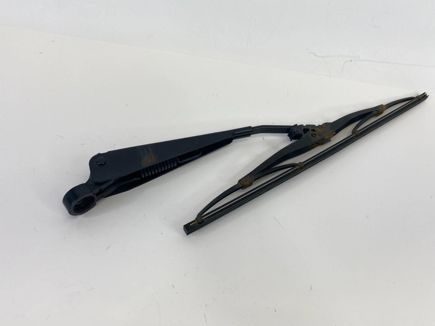 2010-2016 CADILLAC SRX REAR WINDSHIELD WIPER ARM WIPERARM ASSEMBLY OEM