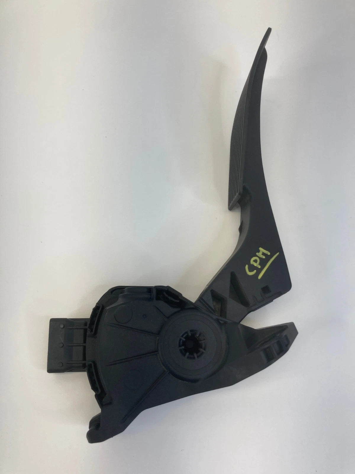 2011-2015 CHEVROLET CRUZE ACCELERATOR GAS PEDAL W/ POSITION SENSOR 13252702 OEM