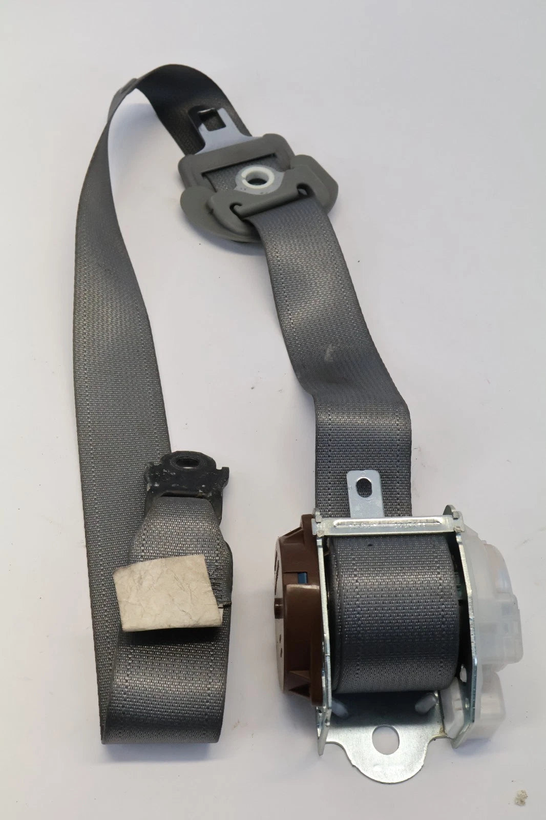 2011-2014 TOYOTA SIENNA REAR LEFT DRIVER 2ND ROW SEAT BELT RETRACTOR 2431596 OEM