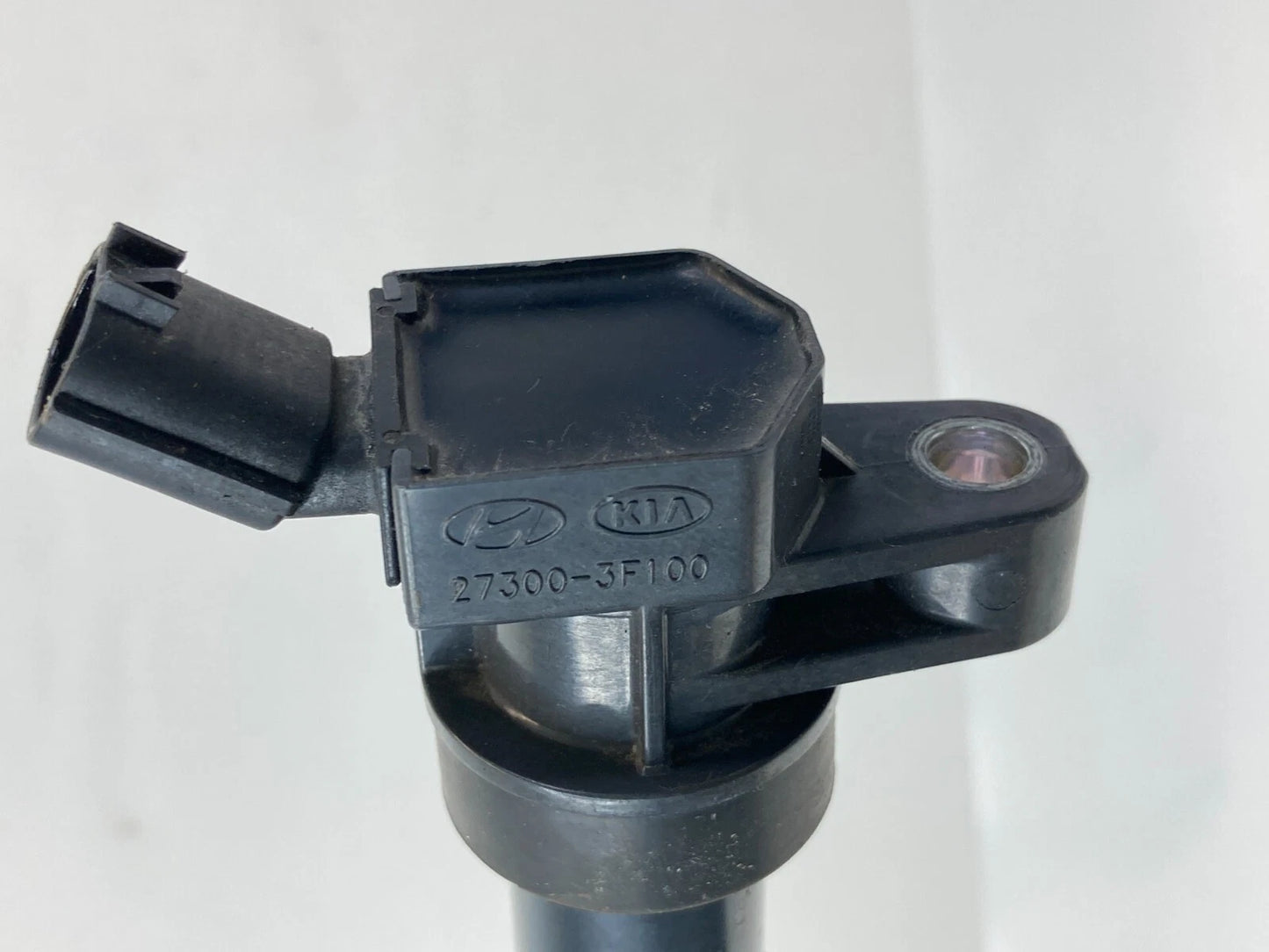 2010-2013 KIA FORTE FORTE KOUP 2.0L ENGINE IGNITION COIL IGNITOR 27300-3F100 OEM