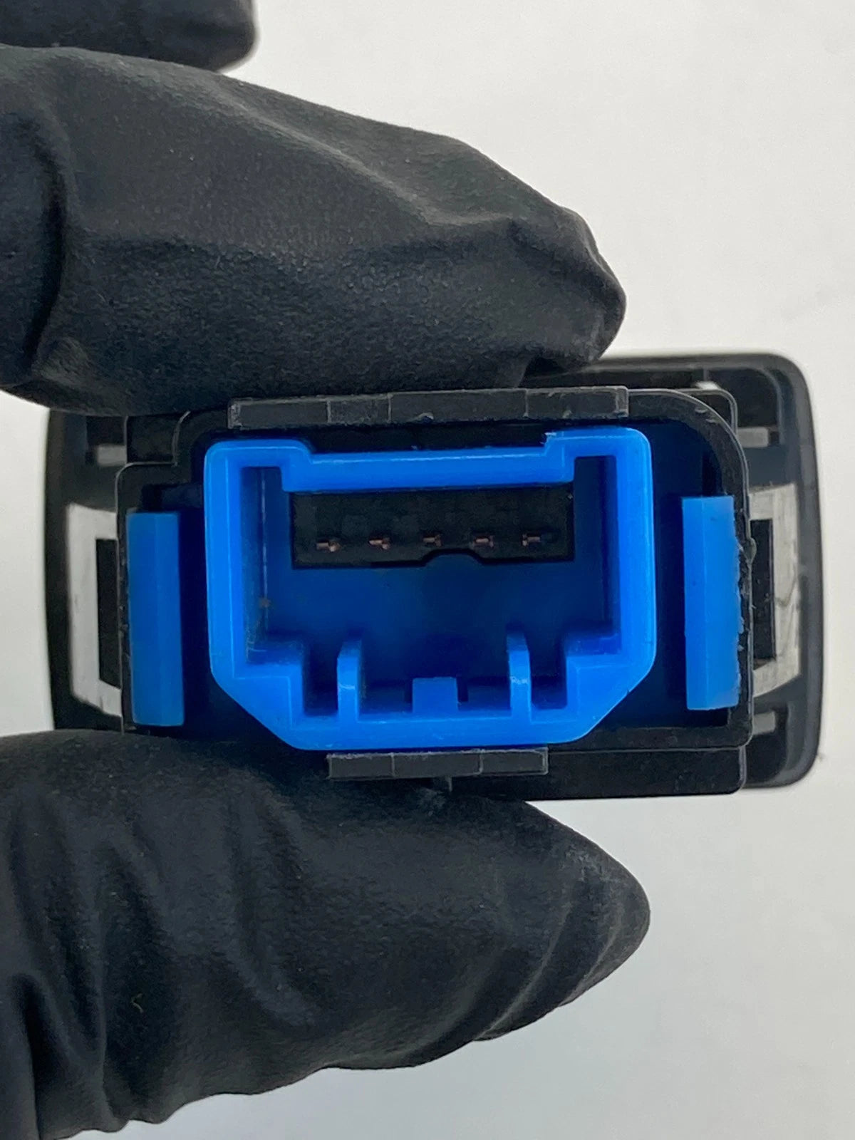 2008-2010 Honda Accord Dash VSA Off Stability Control Switch Button M24985