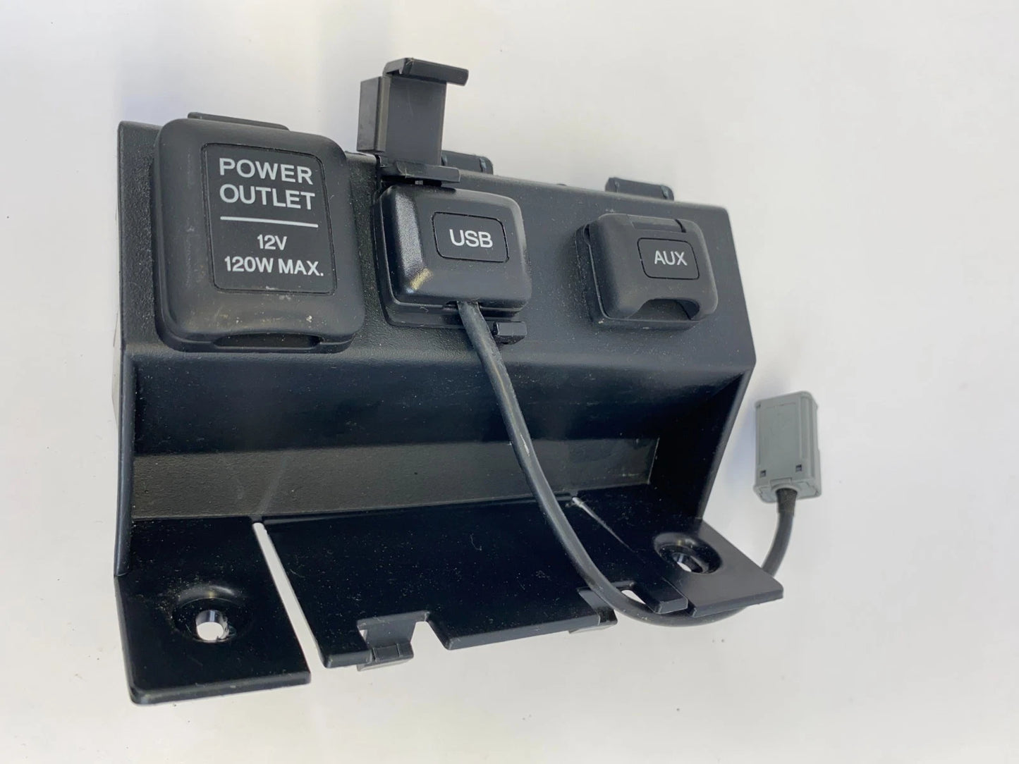 2009-2014 ACURA TSX CENTER CONSOLE USB AUX PORT 12V POWER OUTLET OEM 83409-TL0