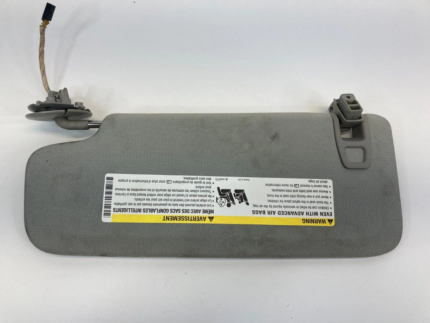 2013-2015 CHEVROLET CHEVY MALIBU FRONT RIGHT SUNVISOR SUN VISOR SHADE OEM