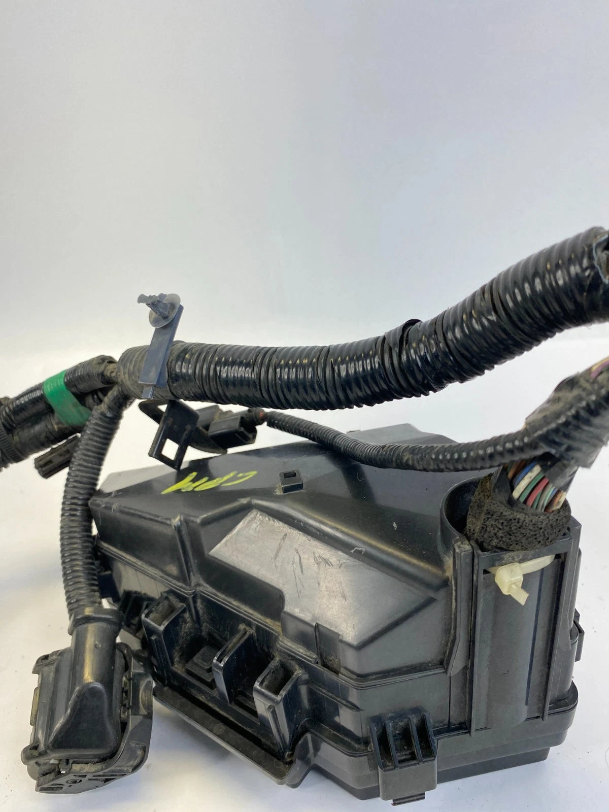 2007-2011 HONDA CR-V 2.4L ENGINE FUSE RELAY BOX COMPARTMENT SWA-0130 OEM