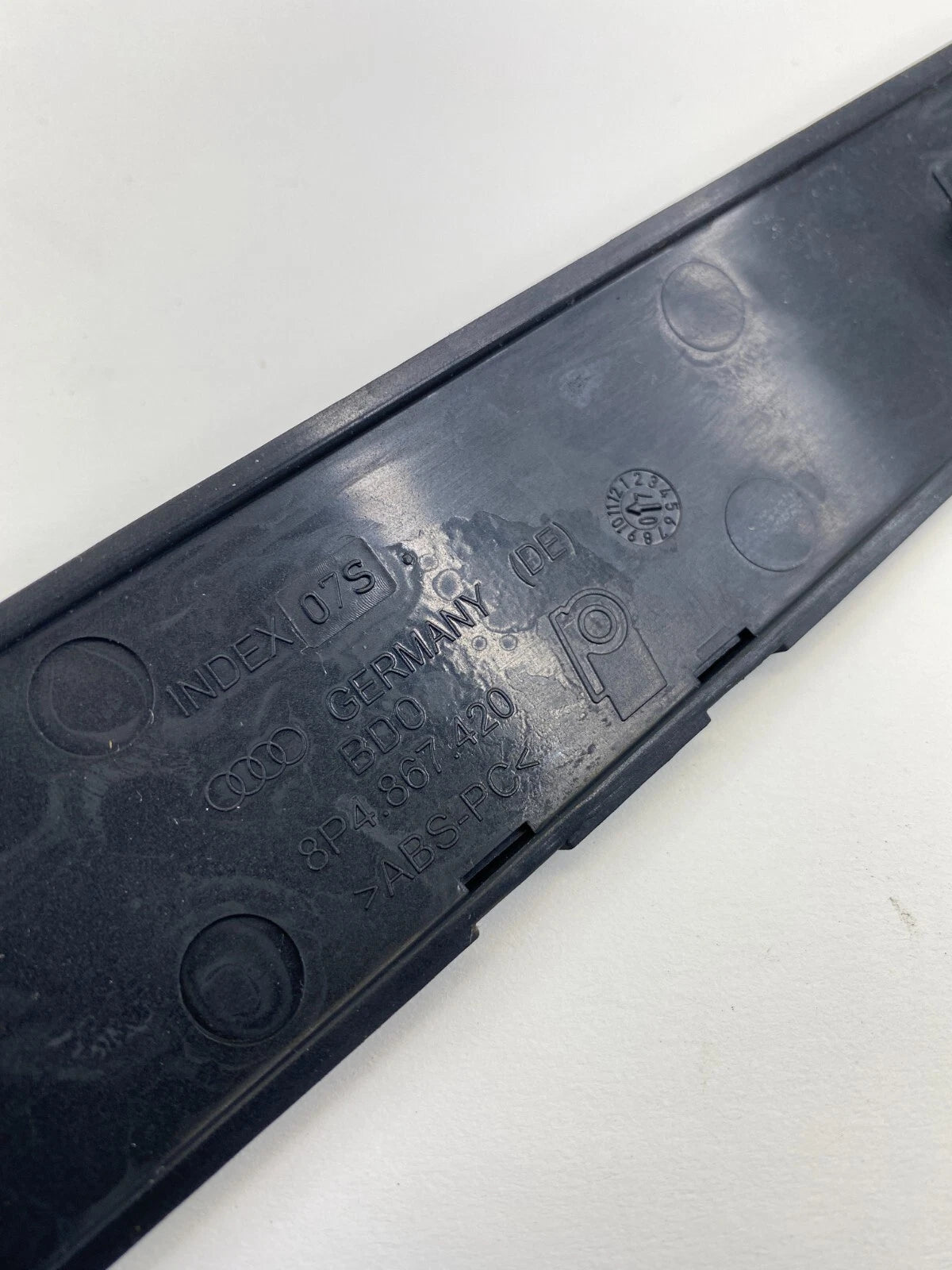 2006-2013 AUDI A3 REAR RIGHT PASSENGER DOOR PANEL MOULDING TRIM 8P4-867-420 OEM