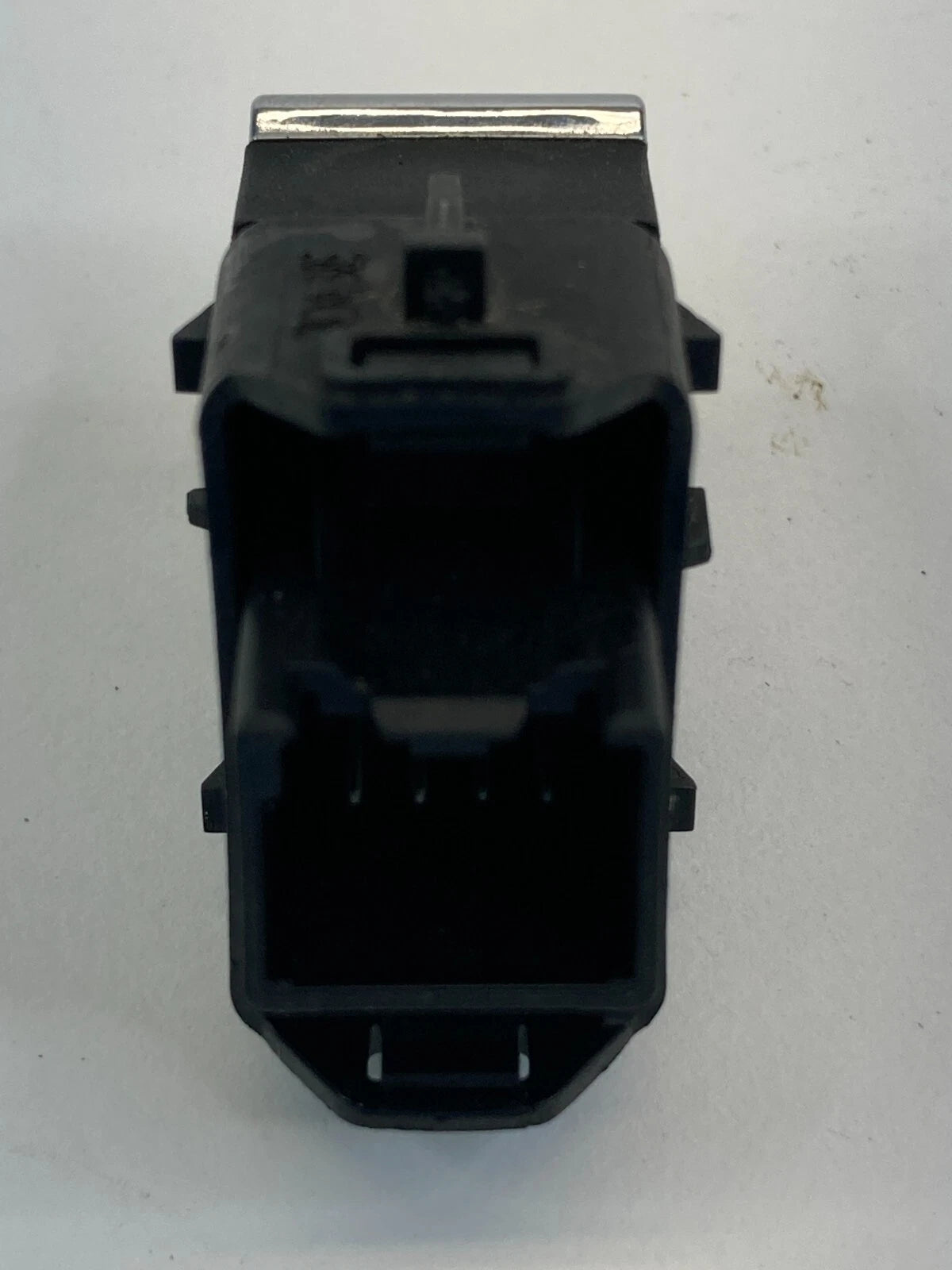 2012-2018 FORD FOCUS REAR DOOR WINDOW CONTROL BUTTON SWITCH 10071629 OEM