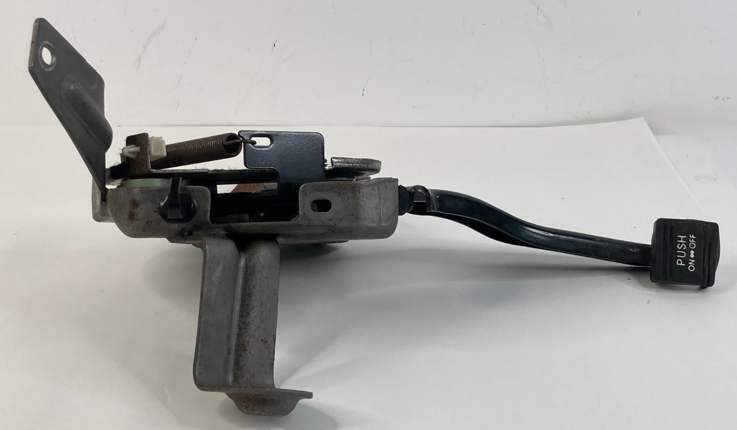 2013-2018 Hyundai Santa Fe 3.3L Emergency Parking Brake Control Pedal Assembly