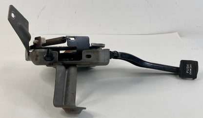 2013-2018 Hyundai Santa Fe 3.3L Emergency Parking Brake Control Pedal Assembly