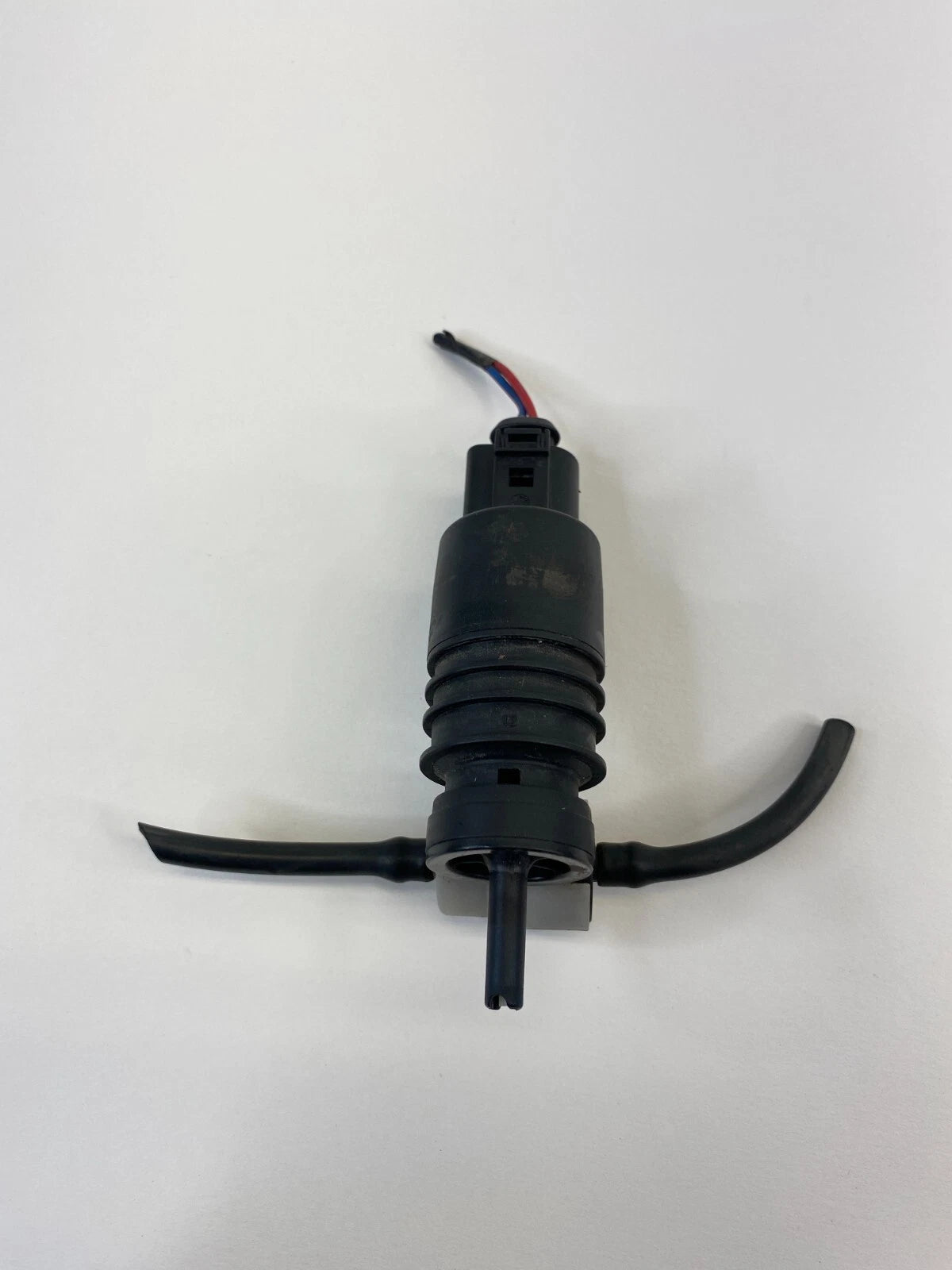 2007-2013 MITSUBISHI OUTLANDER WINDSHIELD WASHER PUMP MOTOR 3043125 OEM