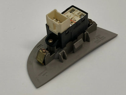 2001-2006 HYUNDAI ELANTRA REAR RIGHT BACK SIDE WINDOW CONTROL SWITCH 93582-2D200