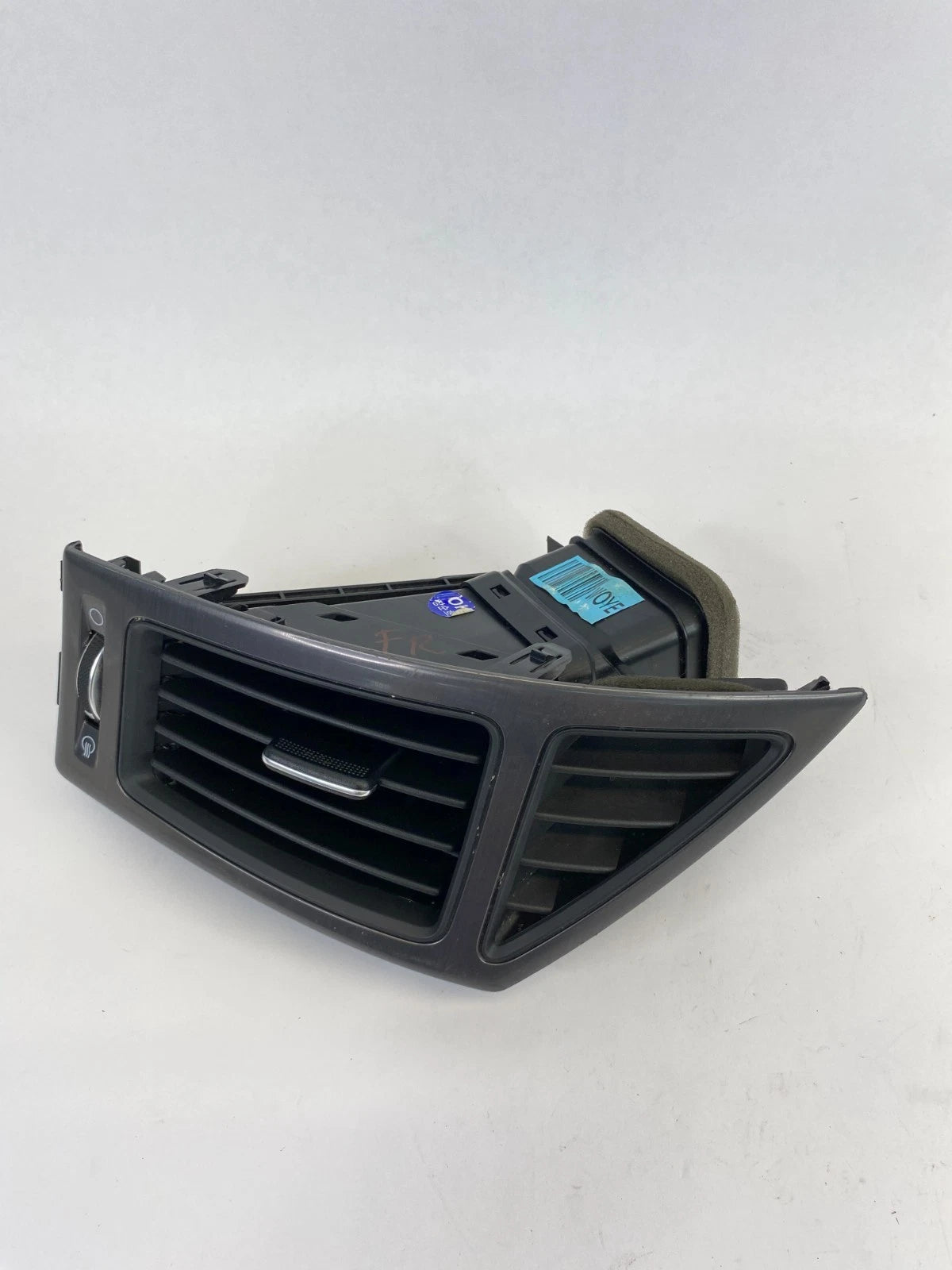 2011-2014 HYUNDAI SONATA DASH RIGHT SIDE A/C AIR VENT OUTER GRILLE OEM 3S9749000