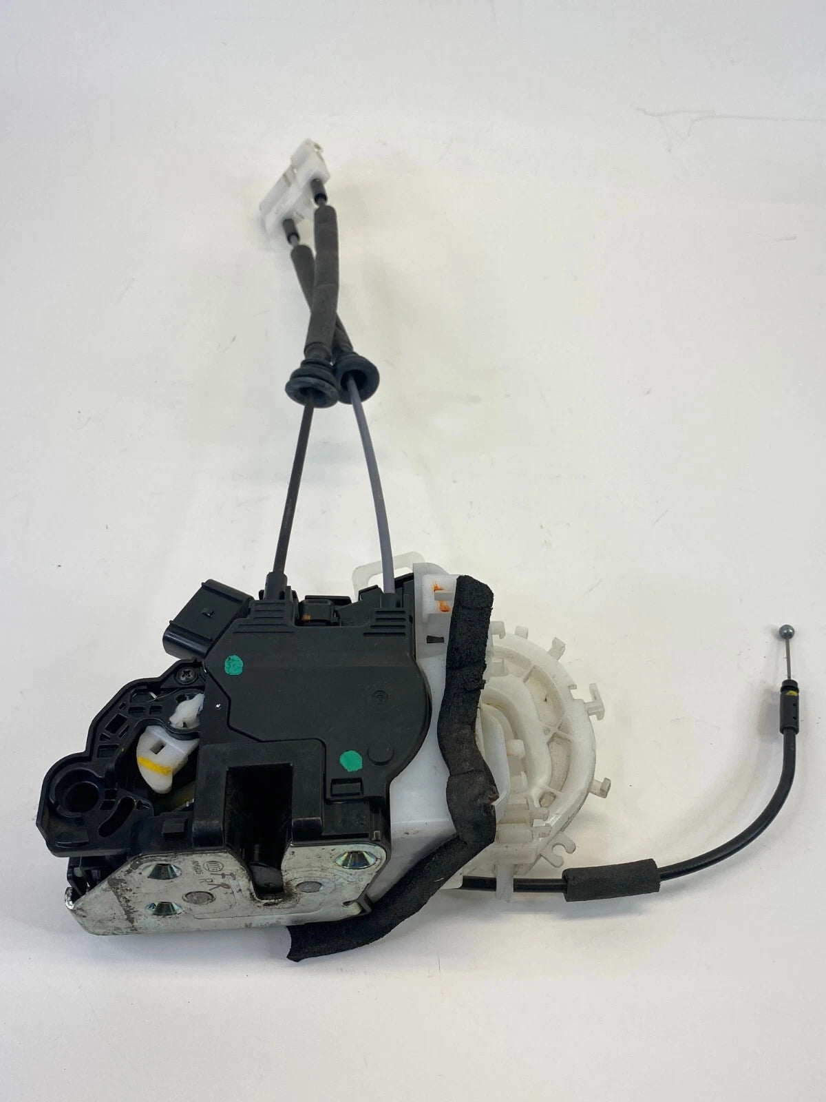 11-16 HYUNDAI ELANTRA SEDAN FRONT RIGHT DOOR LOCK LATCH ACTUATOR OEM 813203X010