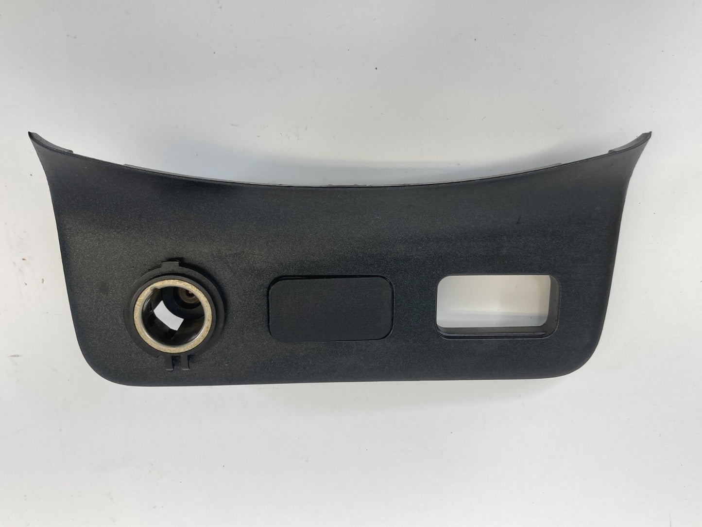 01 02 03 04 05 Honda Civic Center Lower Dash Power Outlet Trim Panel Bezel OEM