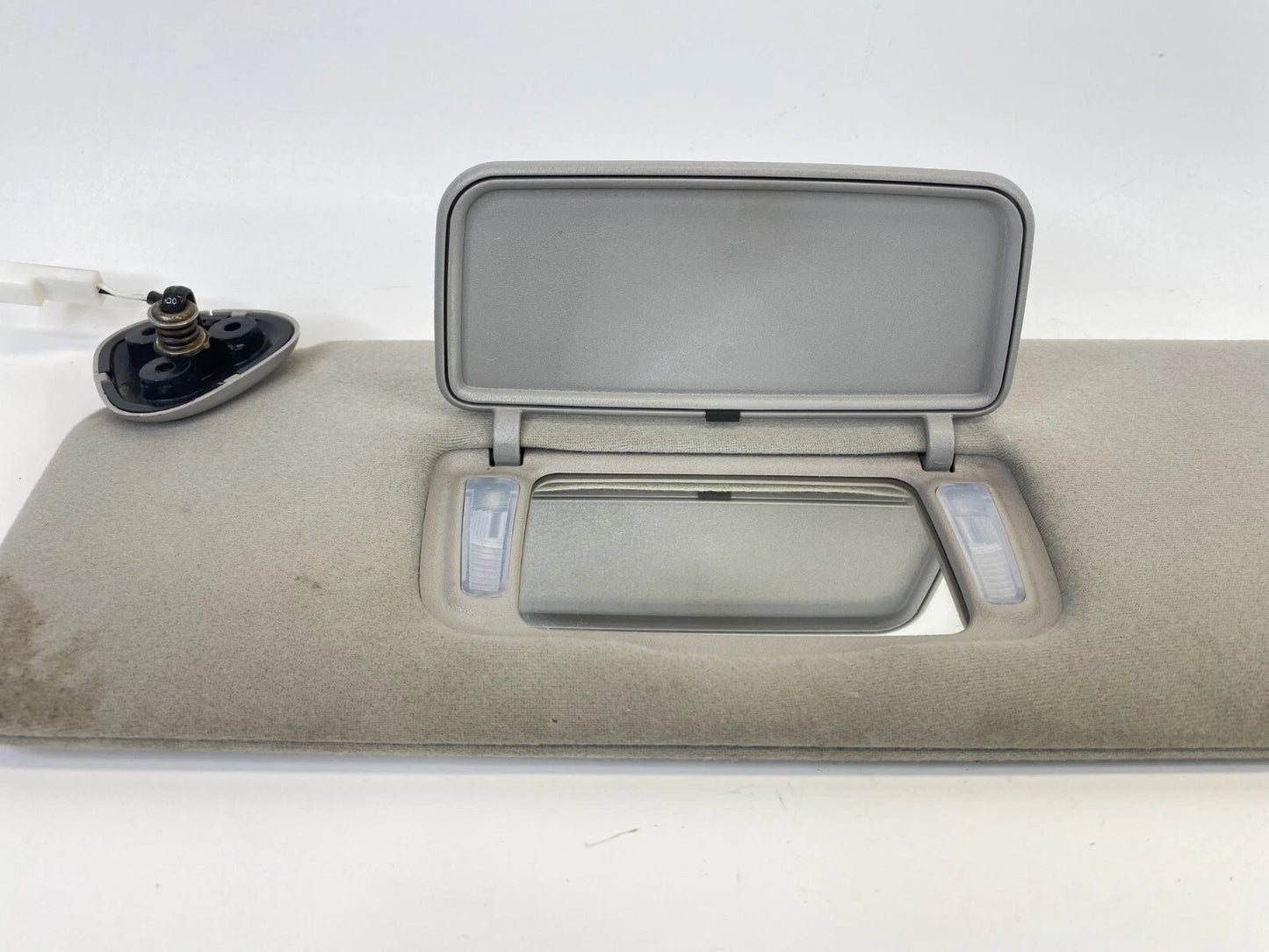 2005-2010 TOYOTA SIENNA ROOF LEFT DRIVER SUNVISOR SUN VISOR SHADE CLOTH