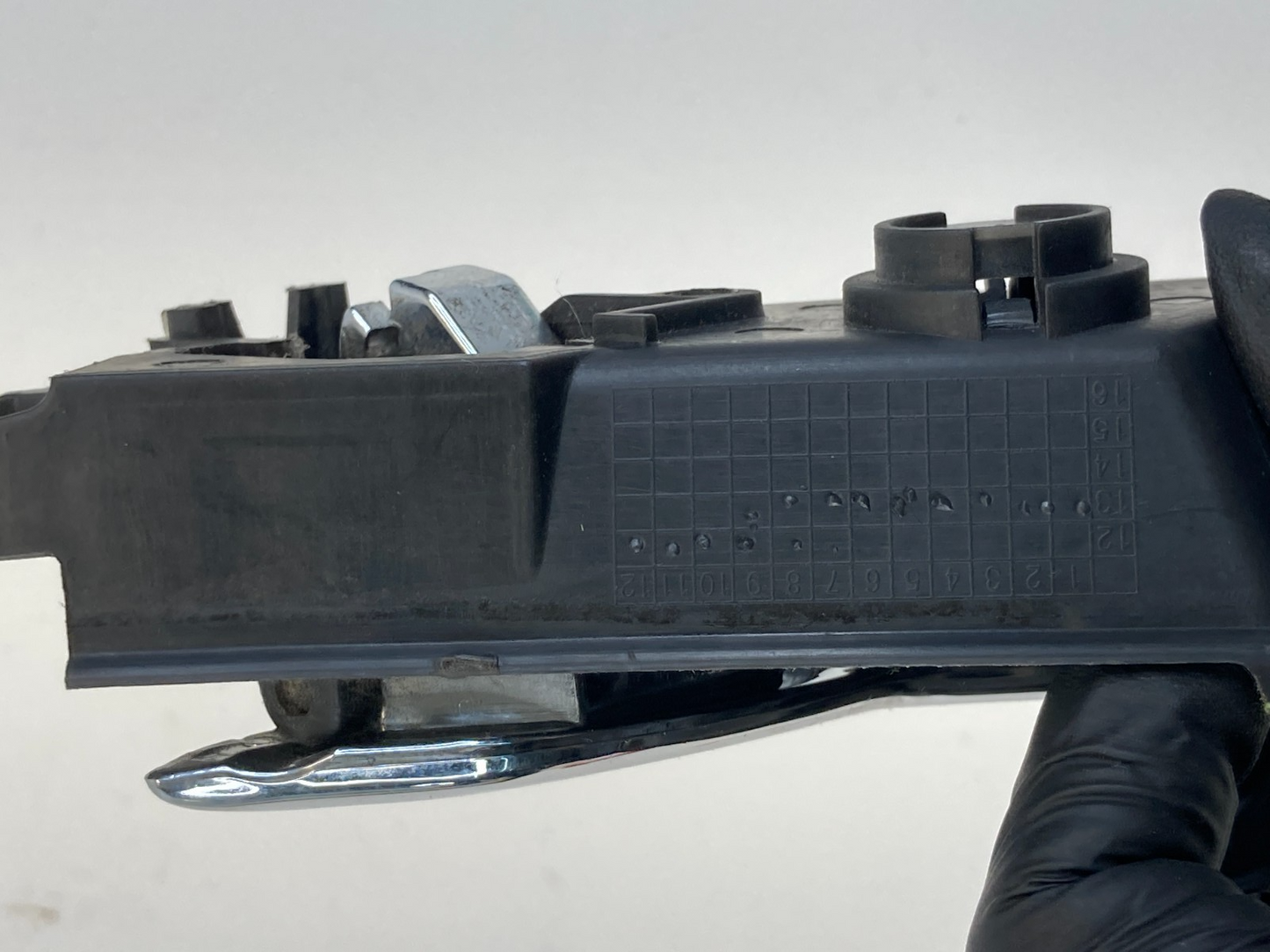 2012-2015 Chevrolet Captiva Sport Front Left Side Interior Door Handle 96660863