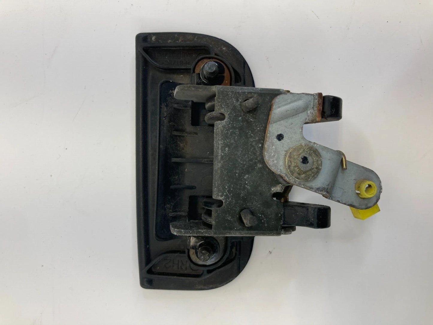 1996-2004 NISSAN PATHFINDER REAR RIGHT SIDE EXTERIOR DOOR HANDLE ASSEMBLY OEM